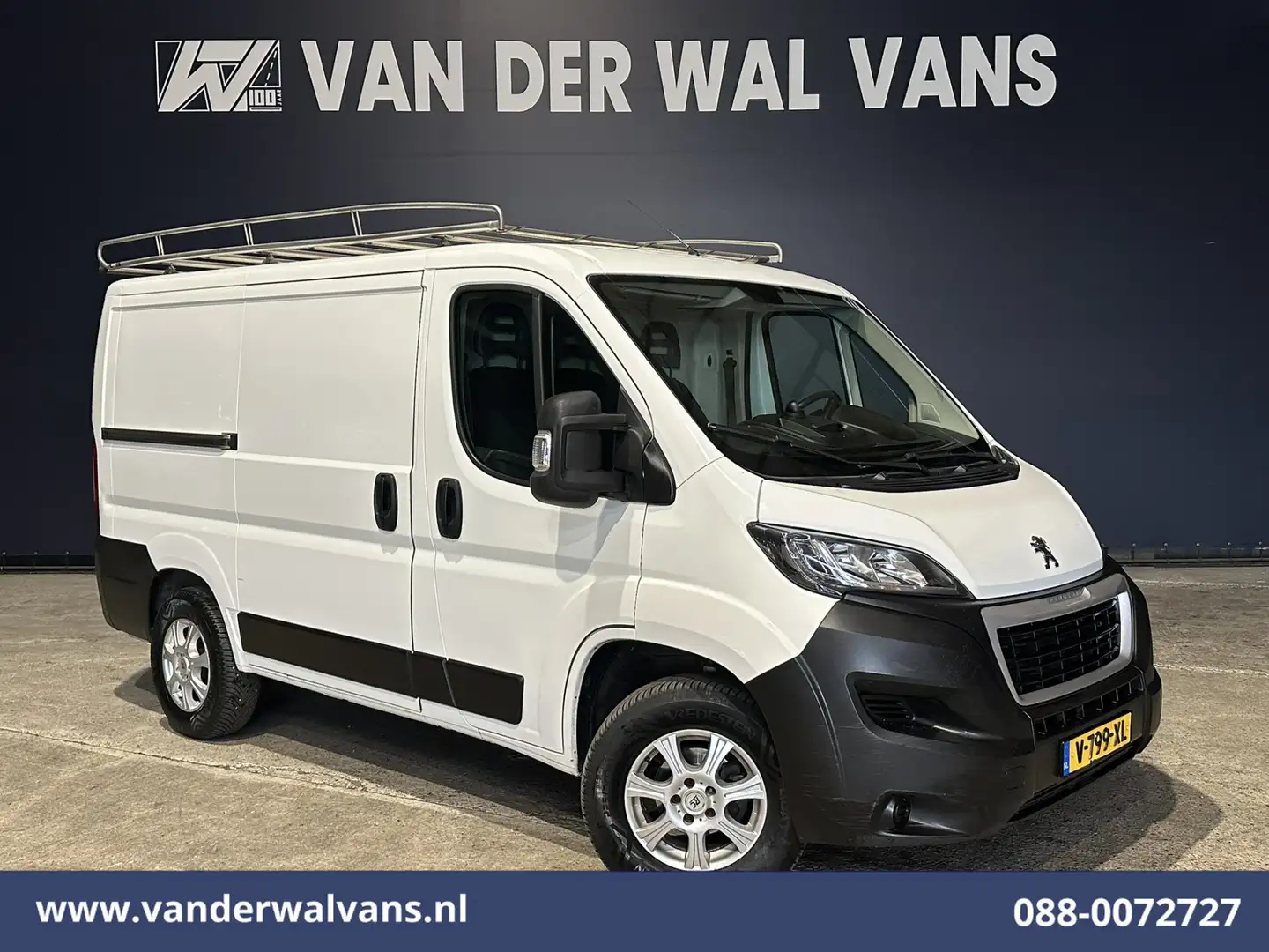Peugeot Boxer 2.0 BlueHDI 130pk L1H1 Airco | Imperiaal | Camera Wit - 1
