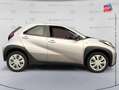 Toyota Aygo X 1.0 VVT-i 72ch Dynamic MY23 Grau - thumbnail 4