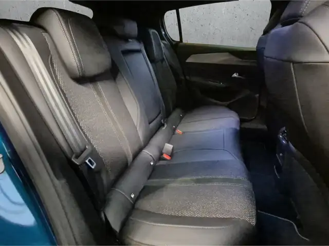 Peugeot 308 view 14