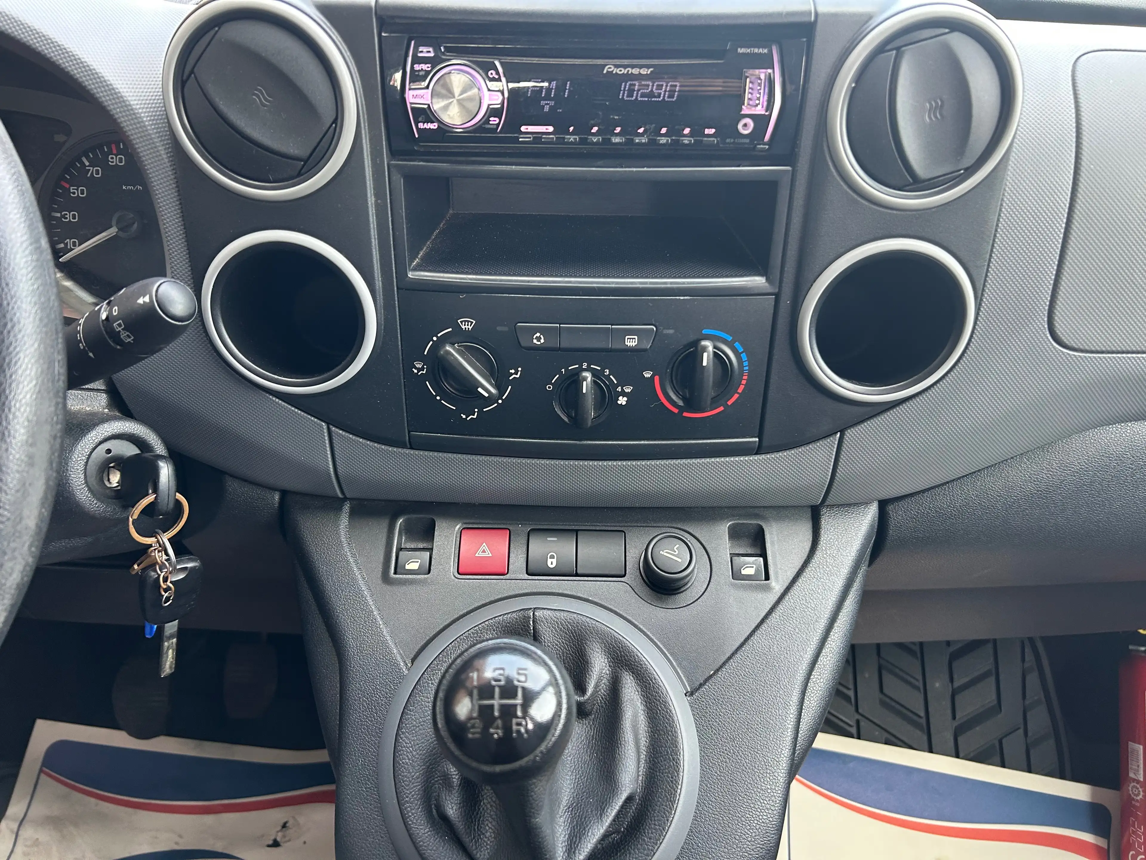 Peugeot Partner Tepee 1.6 HDi Access 1ER PROPRIETAIRE *** GARANTIE 12 MOIS *** — photo 13