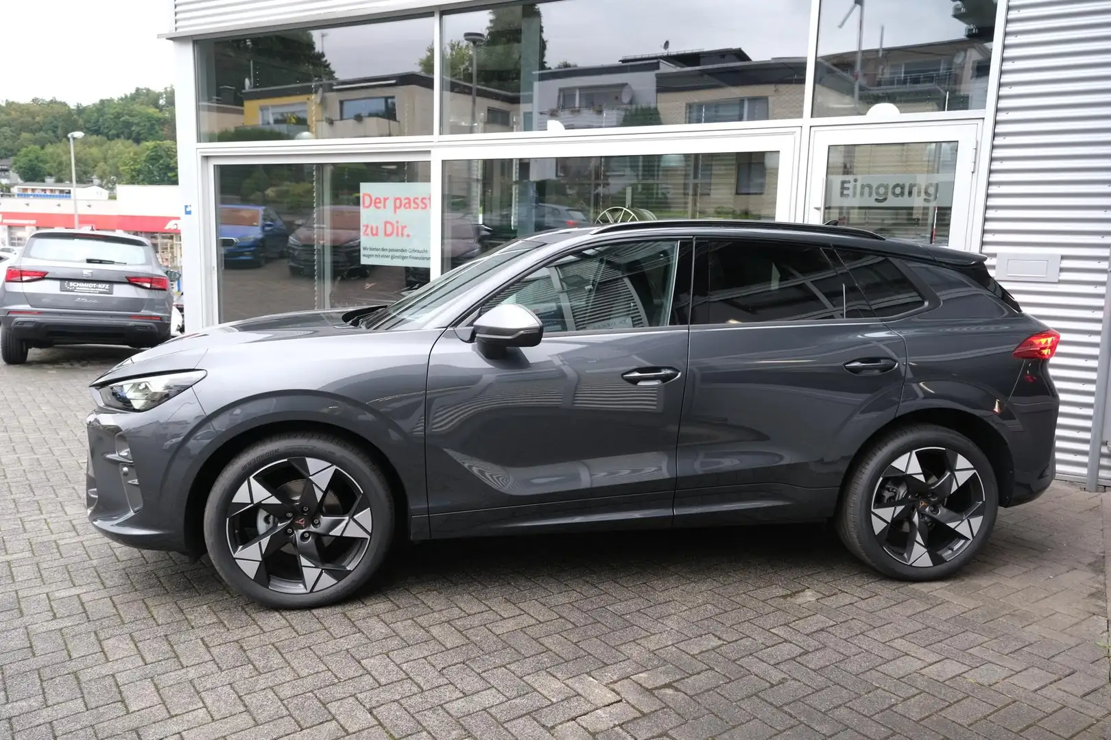 CUPRA Terramar 1.5 eTSI DSG LED Matrix AHK DCC 20" Memory Edge... Grau - 2