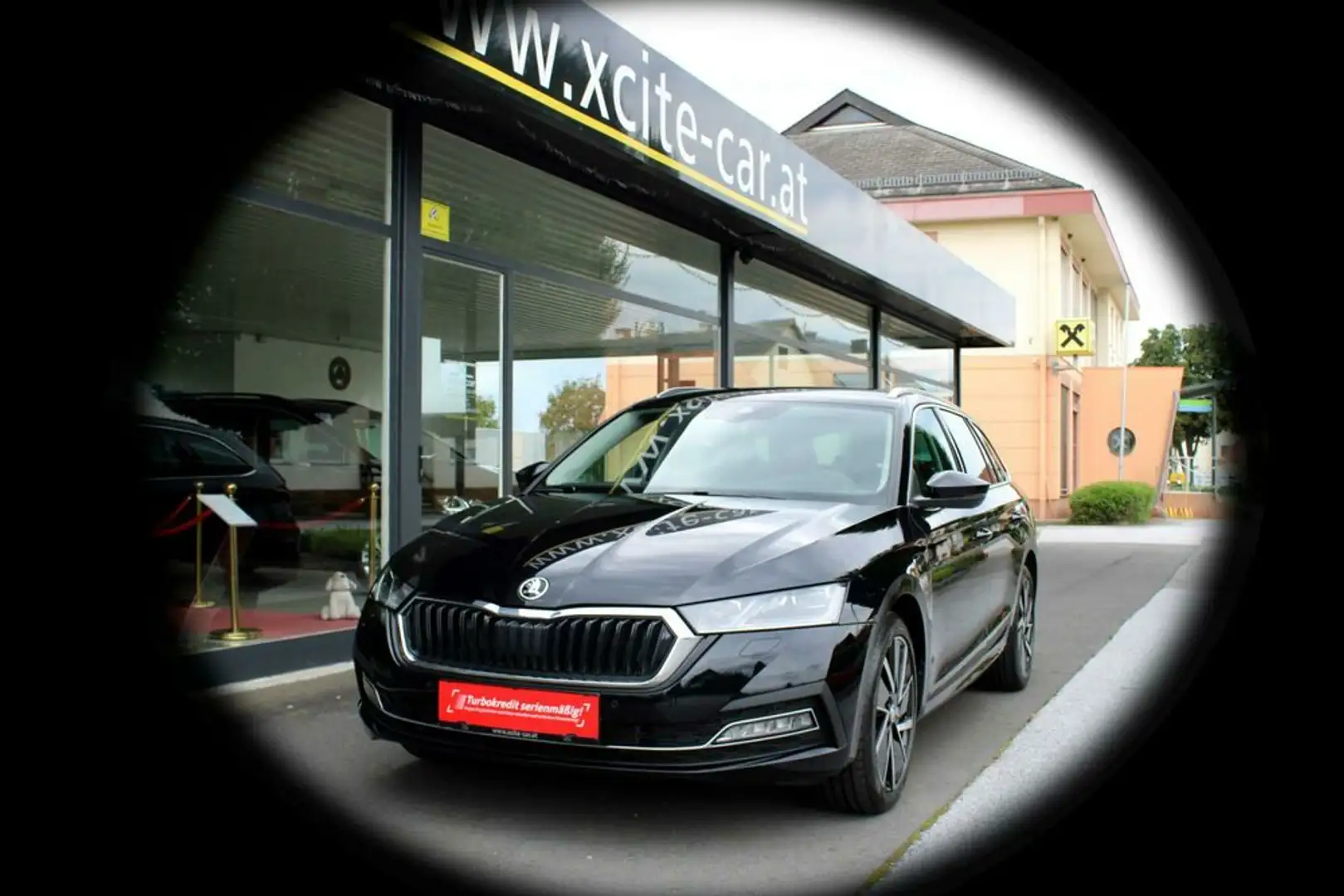 Skoda Octavia STYLE iV PLUG IN HYBRID,WERKSGARANTIE, TOP Zwart - 1