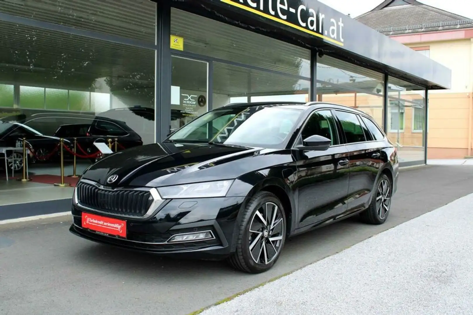 Skoda Octavia STYLE iV PLUG IN HYBRID,WERKSGARANTIE, TOP Zwart - 2