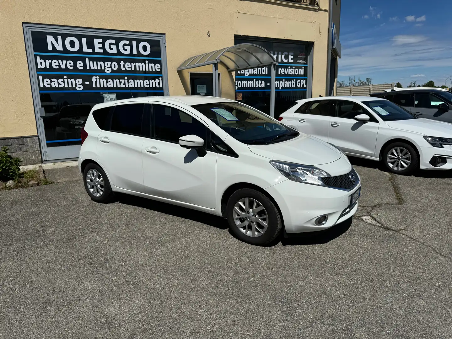 Nissan Note 1.5 dci Visia Bianco - 1