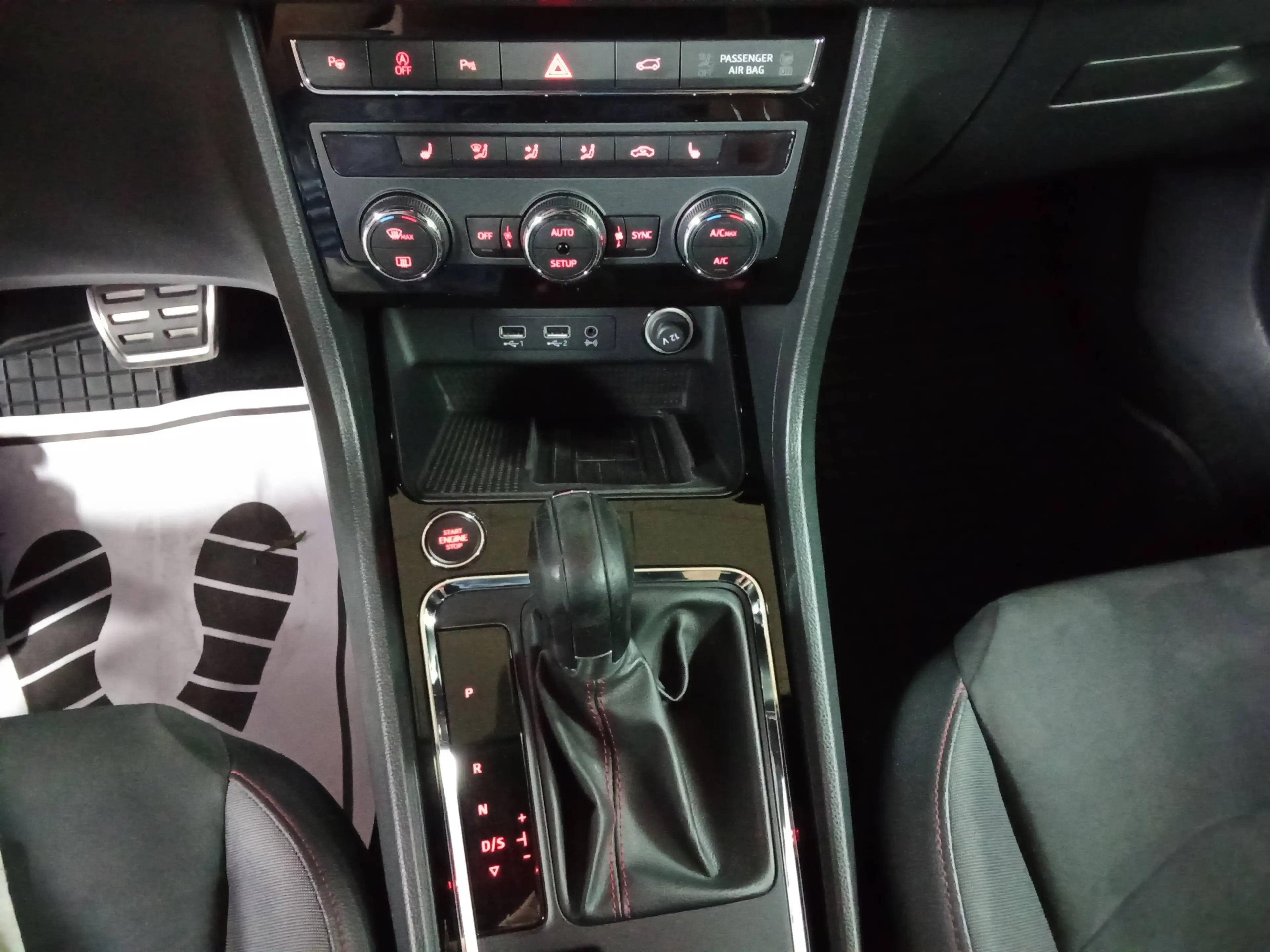 SEAT Ateca FR — photo 11