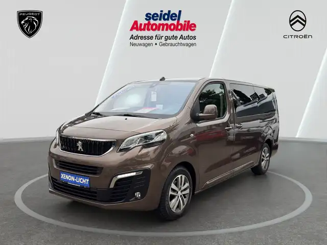 Peugeot Traveller