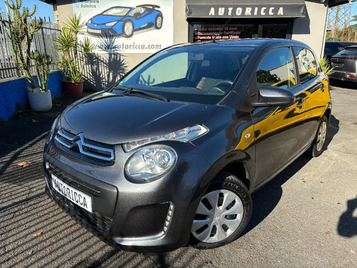Citroen C1 Shine 1.0 70CV *APPLE CARPLAY*ANDROID AUDIO* Gris - 1