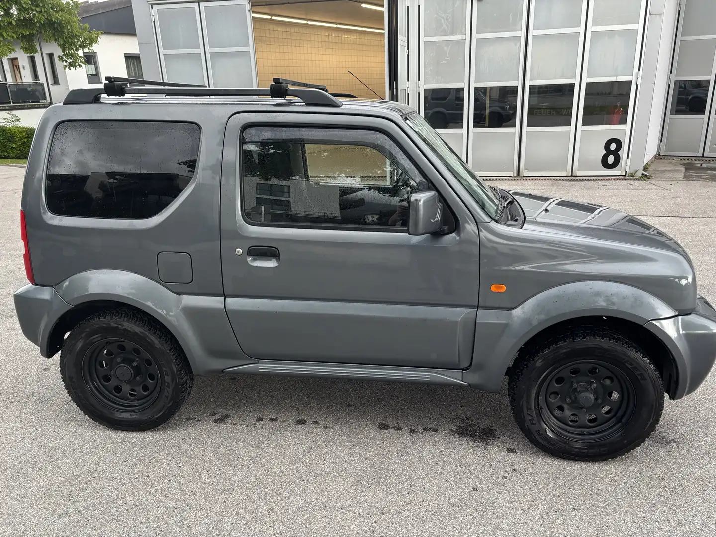 Suzuki Jimny 1,3 VX Grau - 2