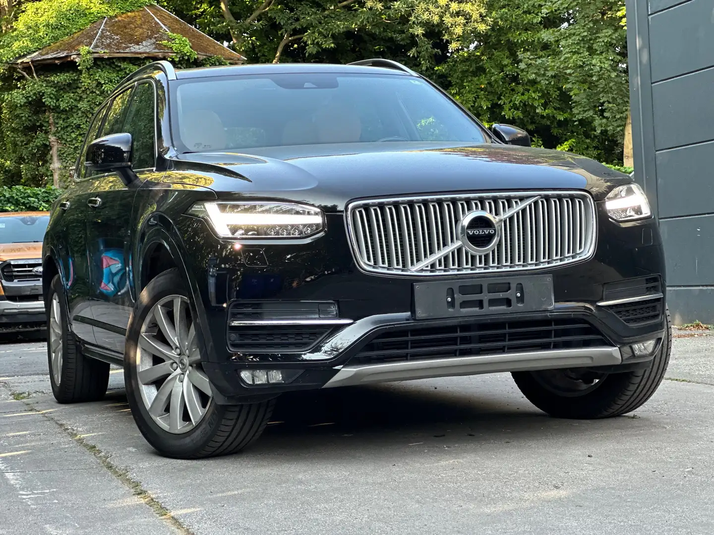 Volvo XC90 T6 4WD Inscription 7pl-63500km-Pano-Only Export Zwart - 2