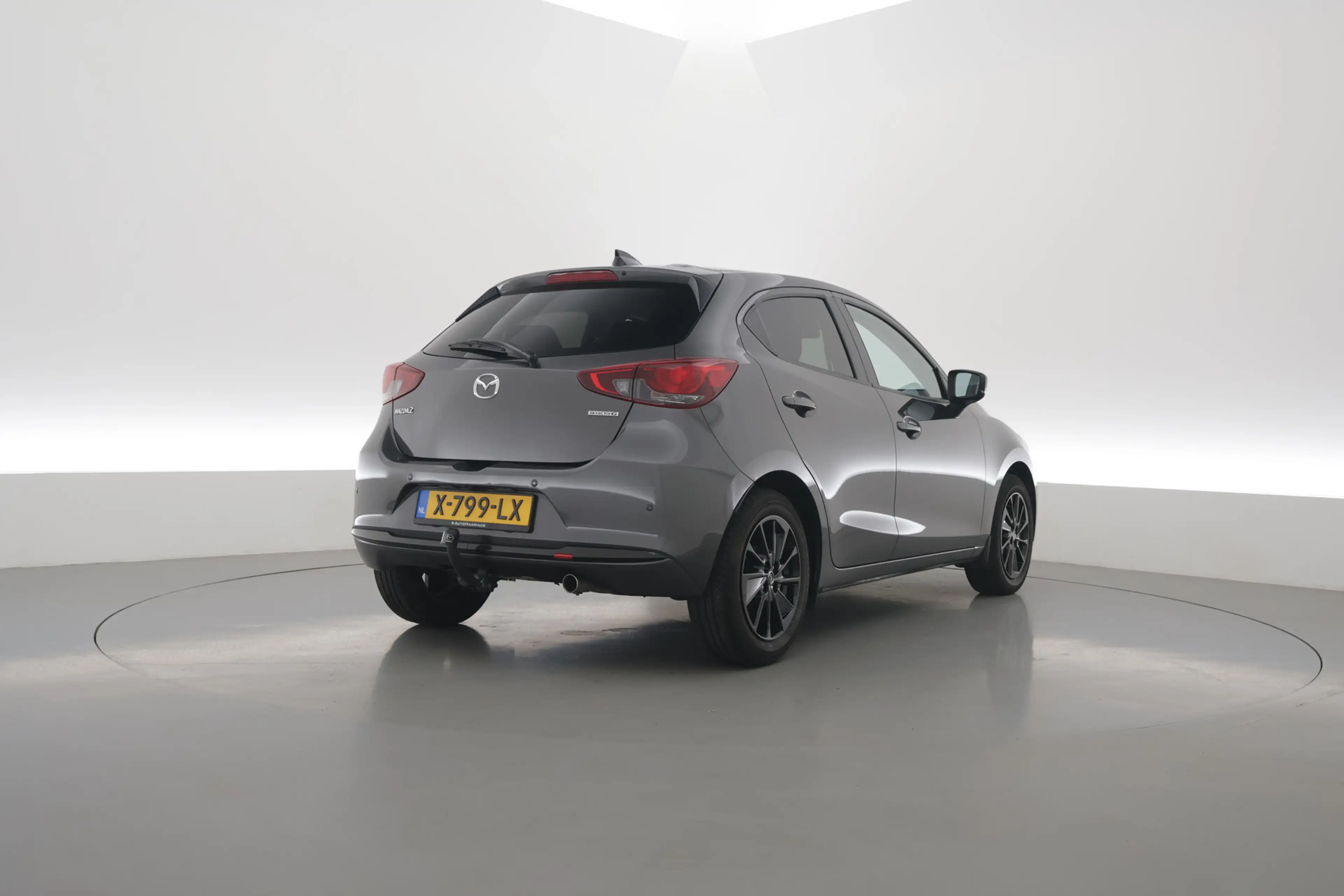 Mazda 2 1.5 SkyActiv-G 90 Homura | Rijklaar! | Navi by App — photo 2