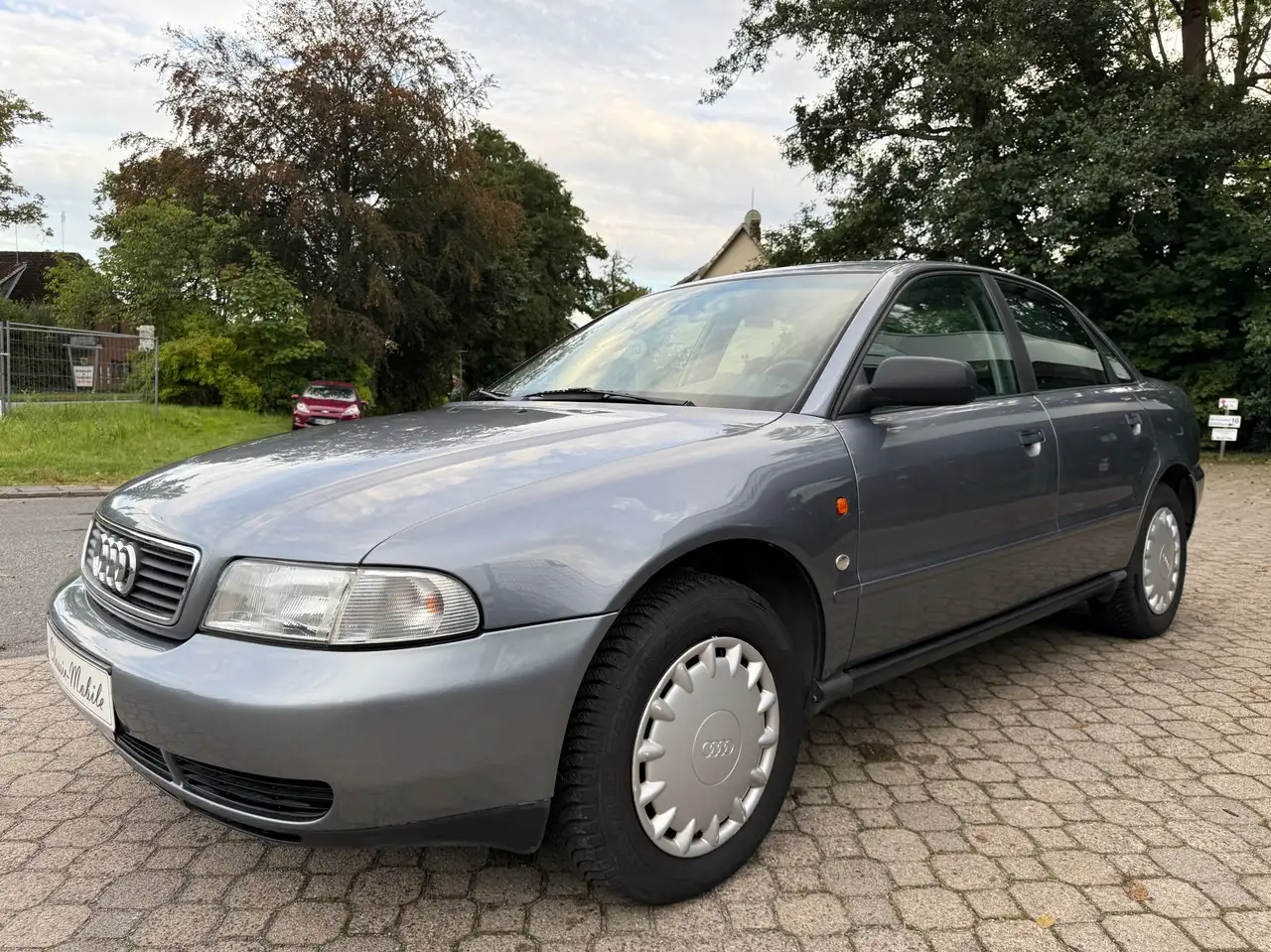 Audi A4 1.8 B5 *nur 78 TKM*HU neu*2.Hand*22 Jahre letzter Besitz*, foto 4