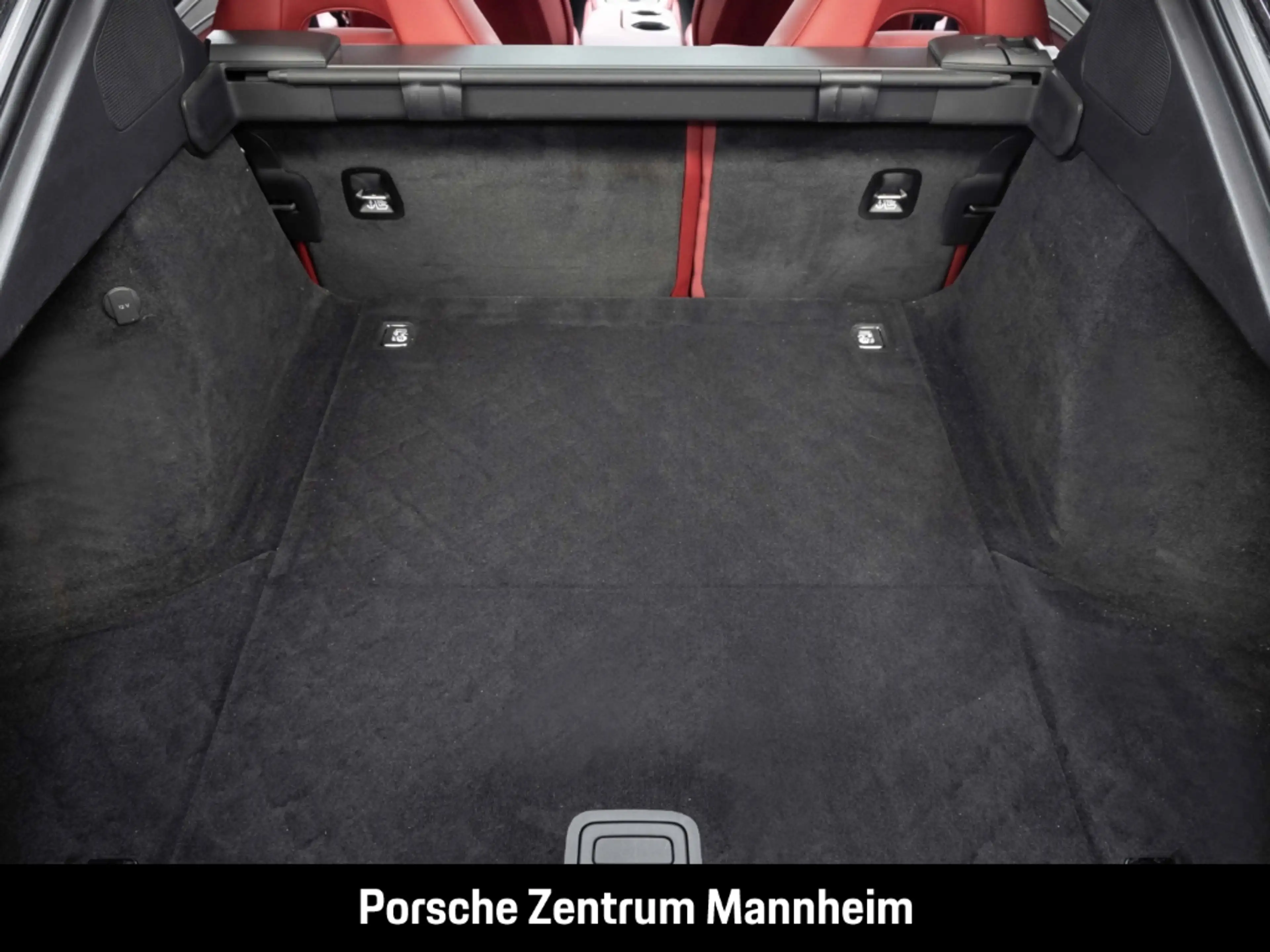 Porsche Panamera 4 Platinum Edition SportChrono SurroundView — photo 24