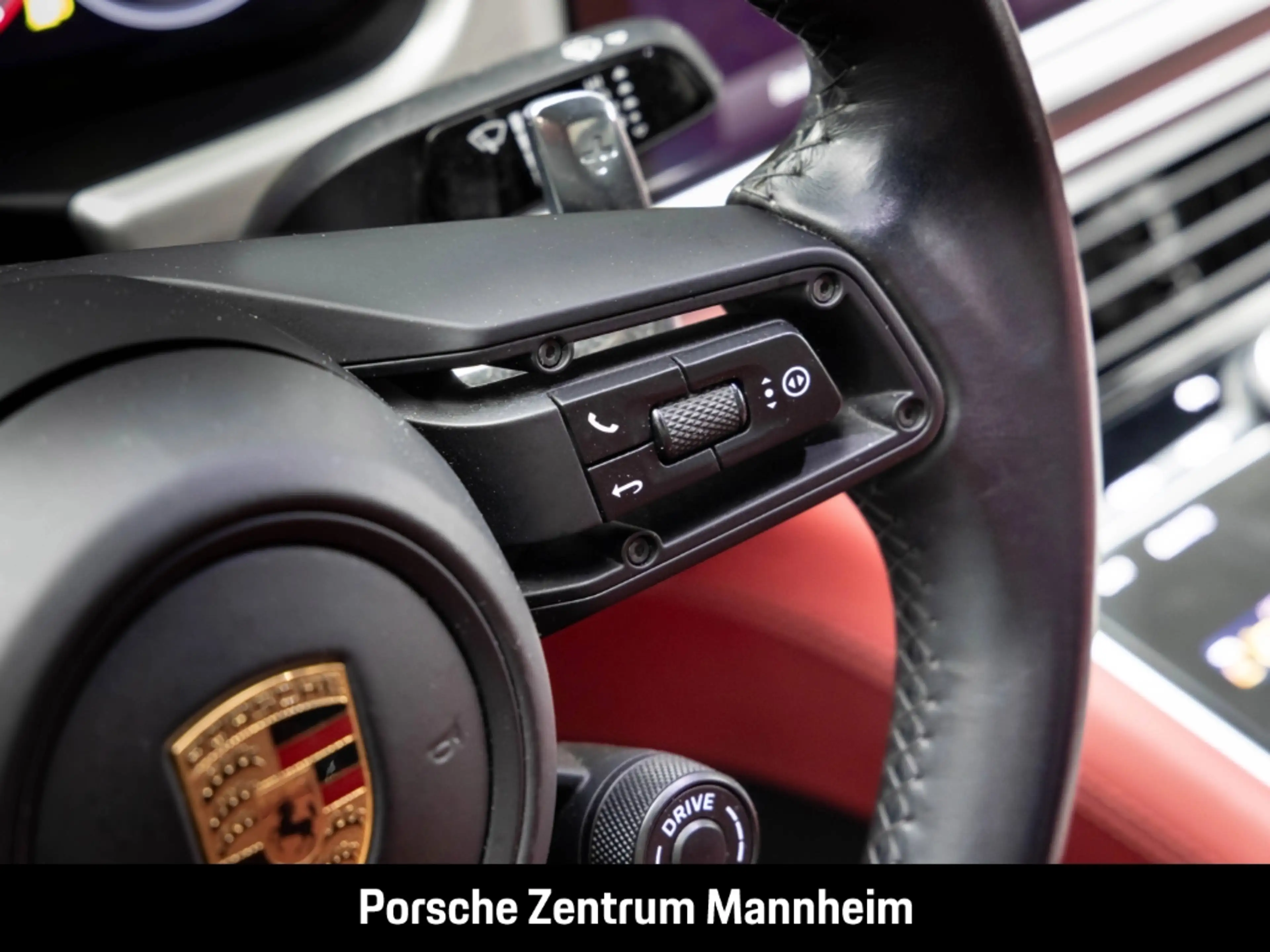 Porsche Panamera 4 Platinum Edition SportChrono SurroundView — photo 20