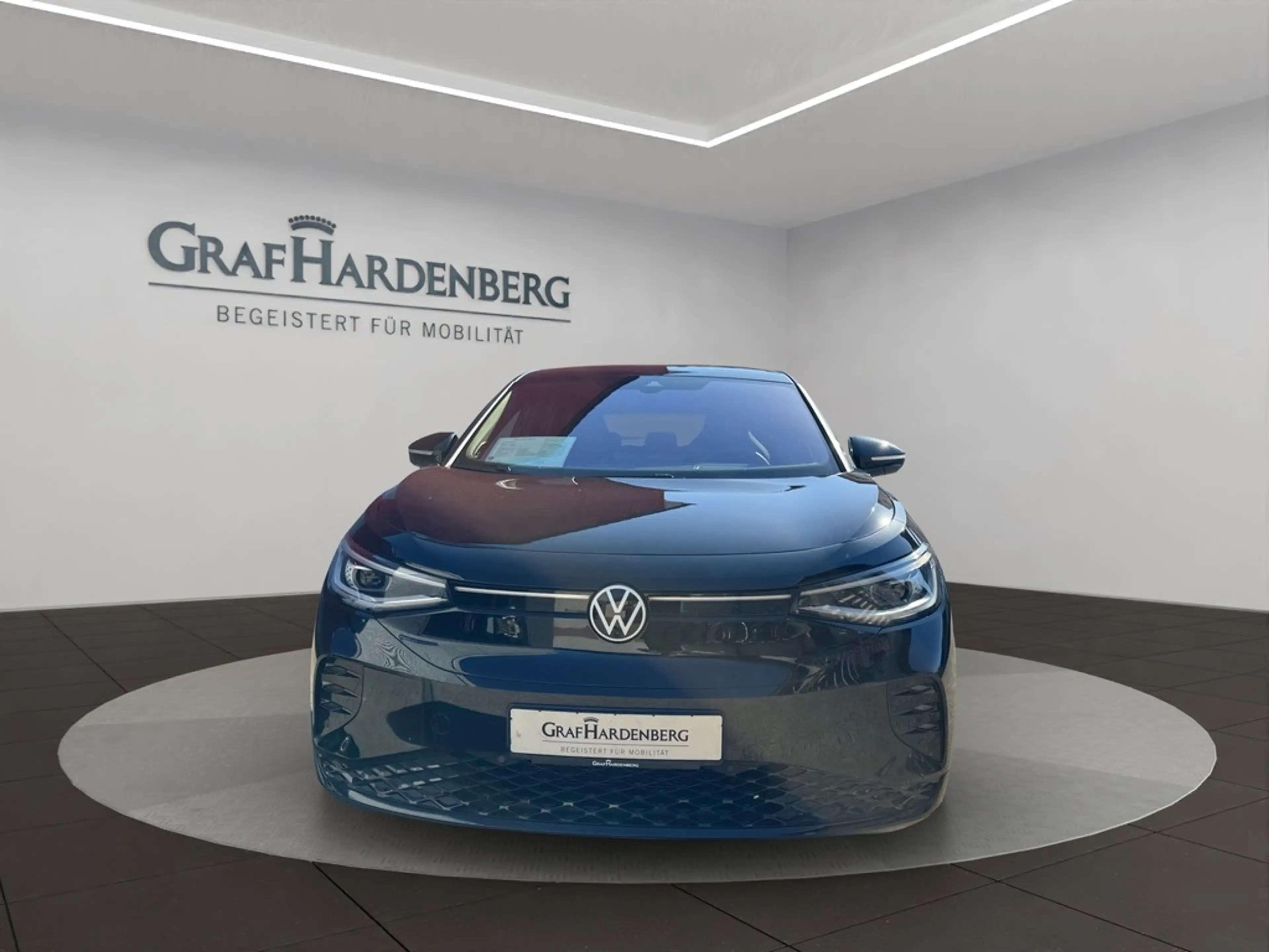 Volkswagen ID.5 GTX 4Motion Wärmepumpe AHK Pano — photo 9