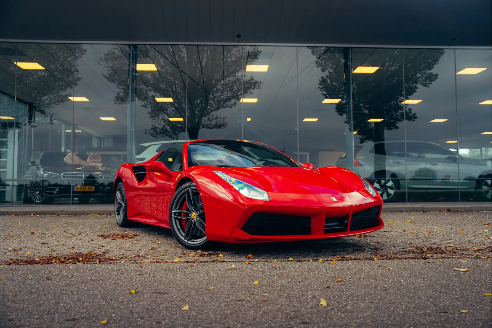 Ferrari 488 3.9 Spider HELE ** NL geleverd ** Atelier ** Carbo Rood - 2