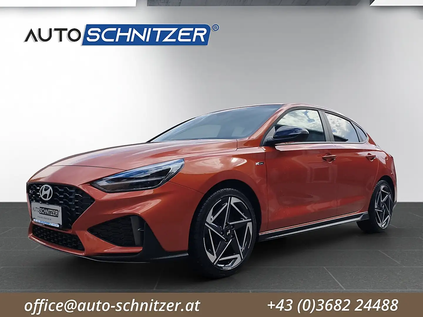 Hyundai i30 Fastback 1,5 T-GDI 48V N-Line Orange - 1
