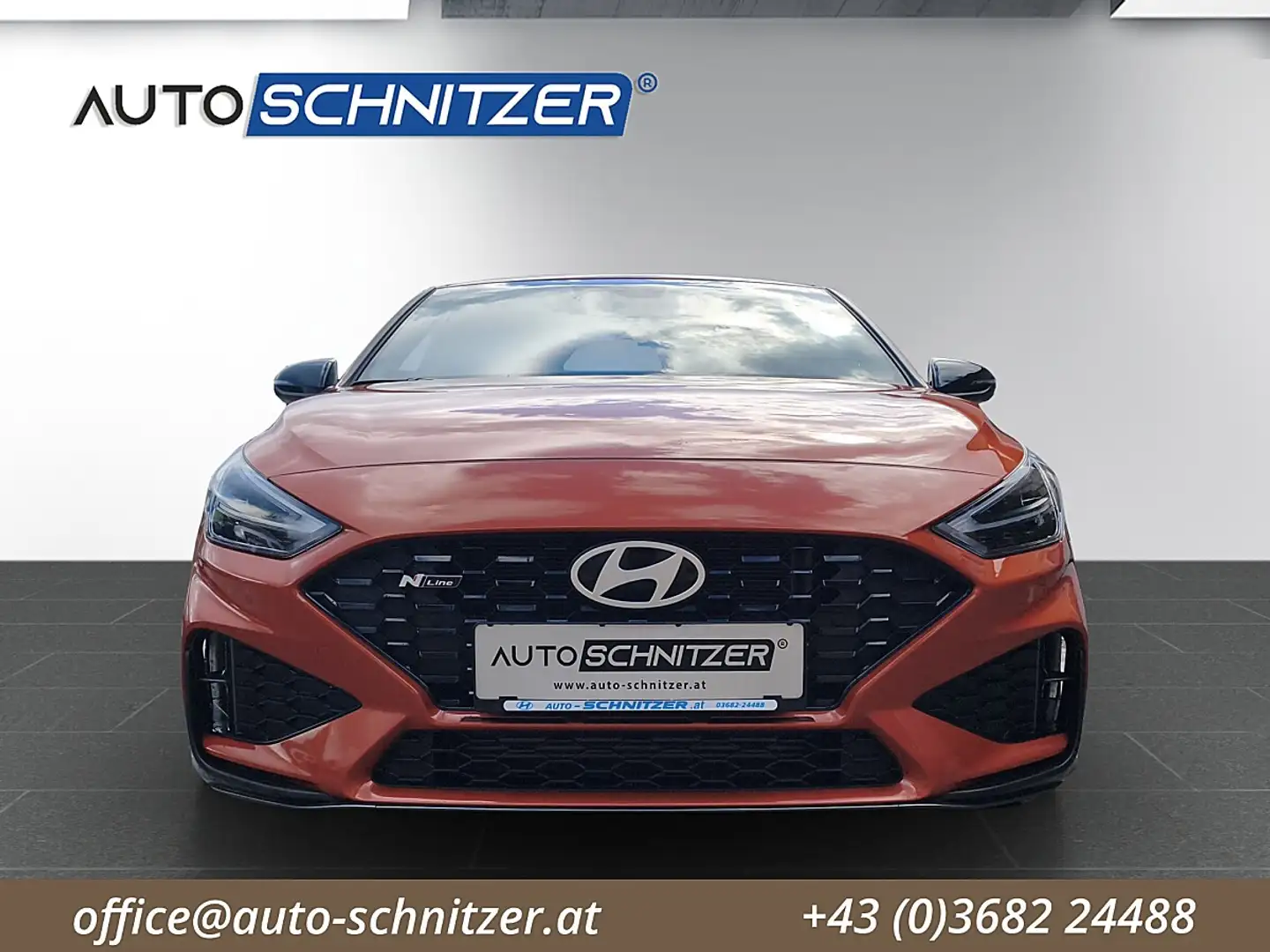 Hyundai i30 Fastback 1,5 T-GDI 48V N-Line Orange - 2