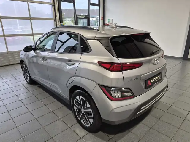 Hyundai Kona view 4