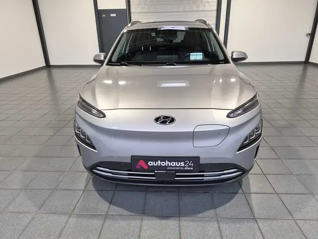 Hyundai Kona view 2