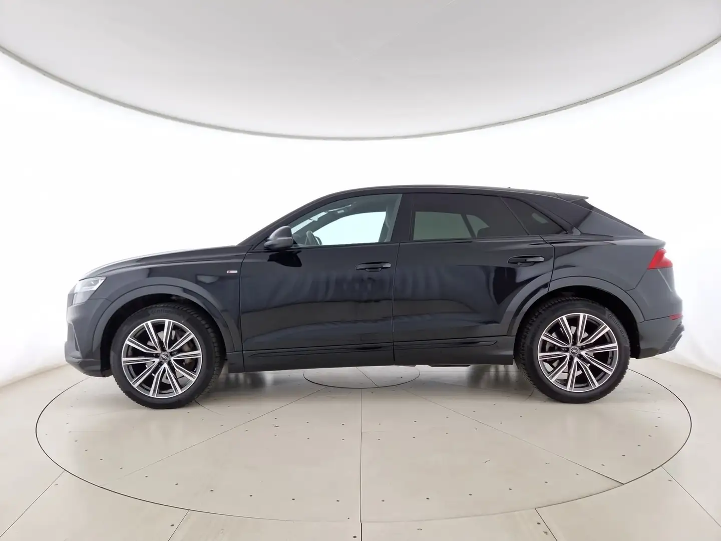 Audi Q8 45 3.0 tdi mhev sport quattro tiptronic Fekete - 2