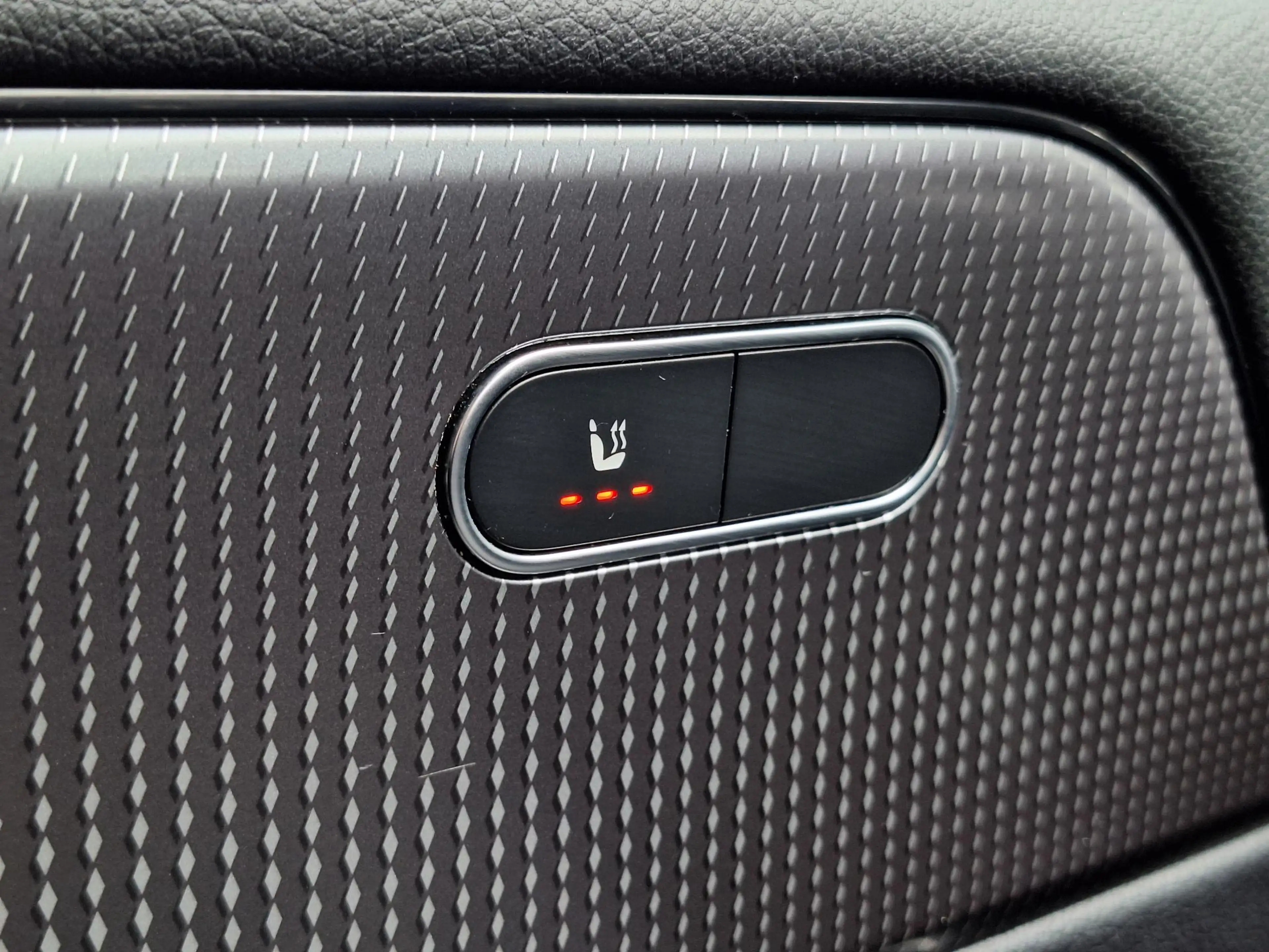 Mercedes-Benz B 200 Luxury Line | Trekhaak | Achteruitrijcamera | Stoe — photo 10