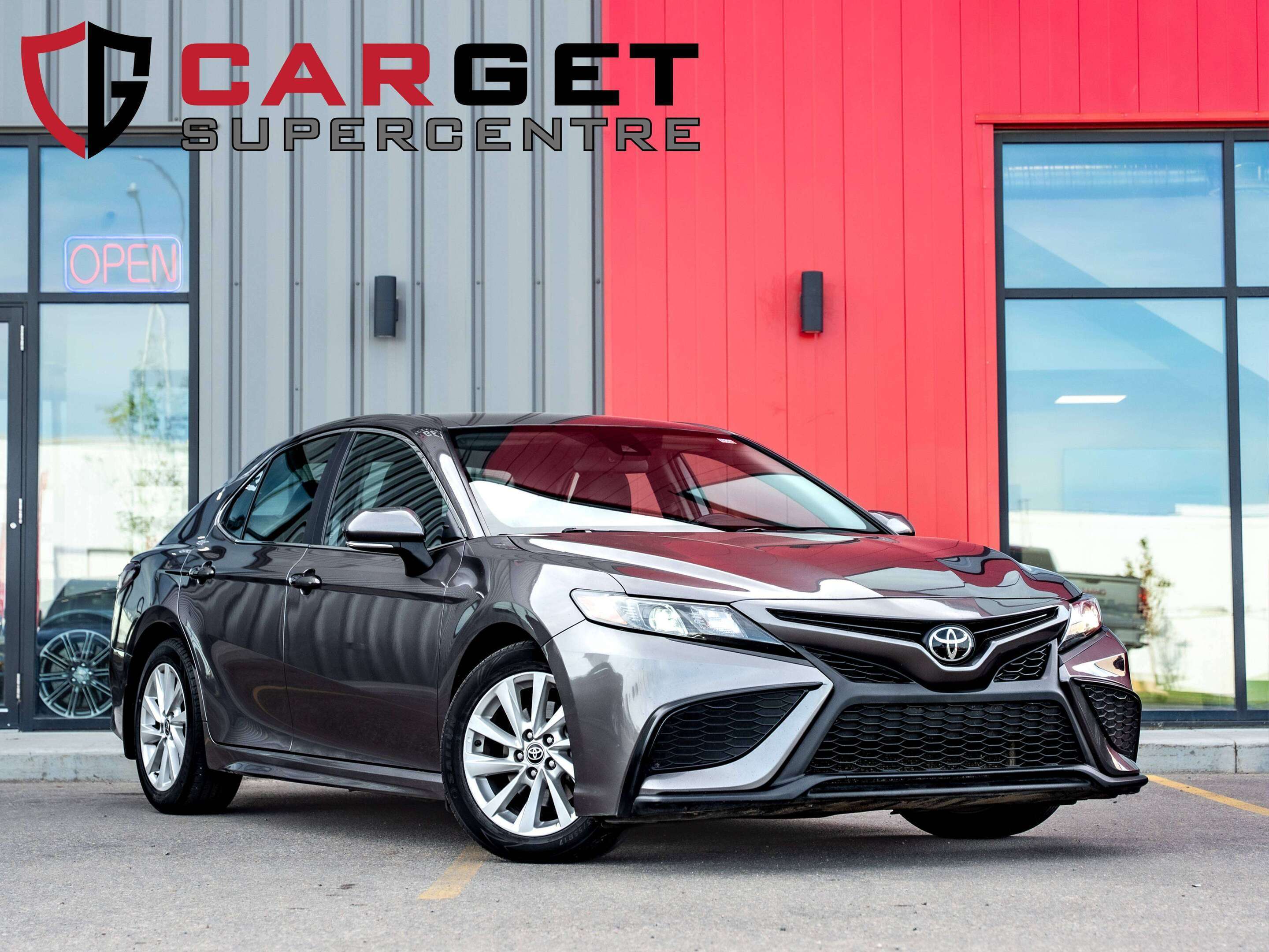 Gray 2021 Toyota Camry Sedan Front-Wheel Drive Automatic