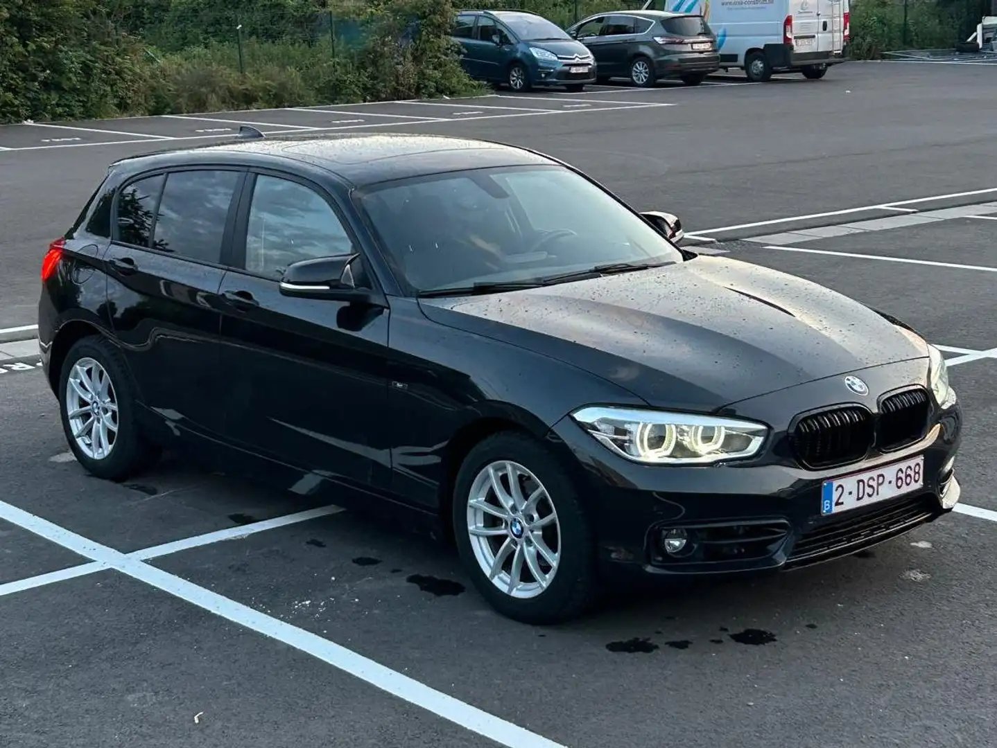 BMW 118 118 d Zwart - 1