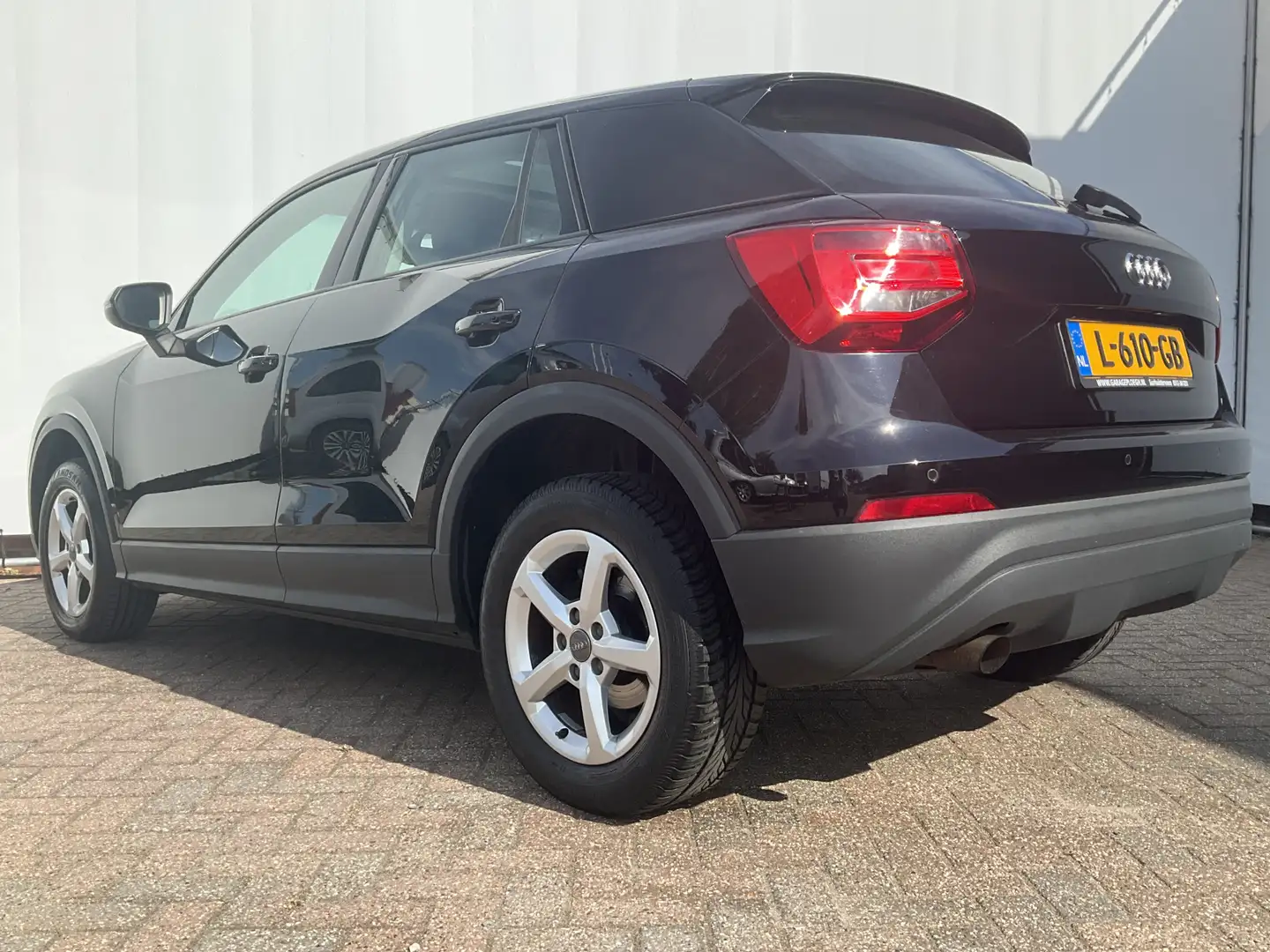 Audi Q2 1.0 TFSI Automaat Sport Pro Line Pano Cruise PDC S Zwart - 2