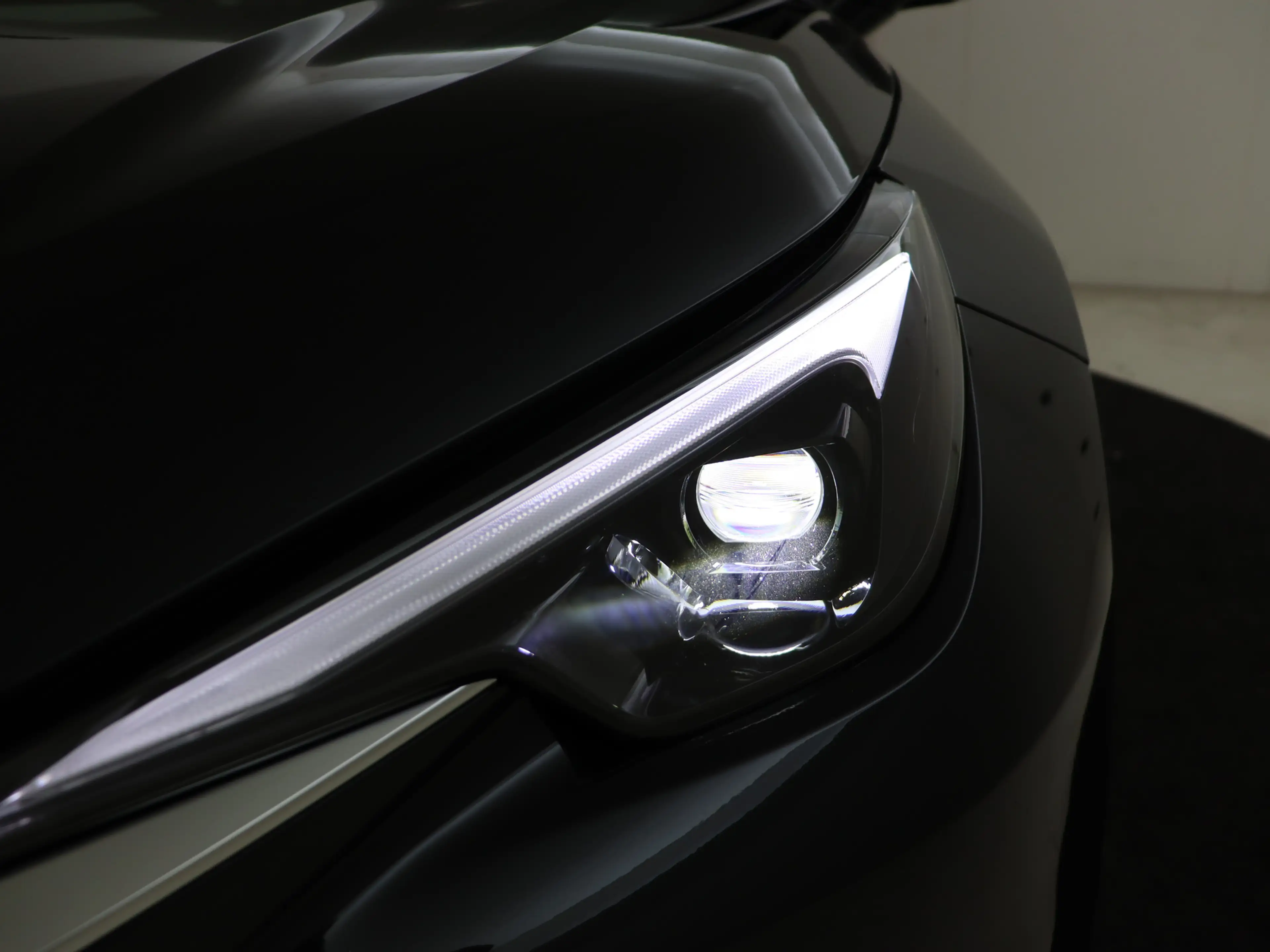 Lexus LBX Elegant 2WD Advanced Pack | 360 Camera | HUD — photo 8