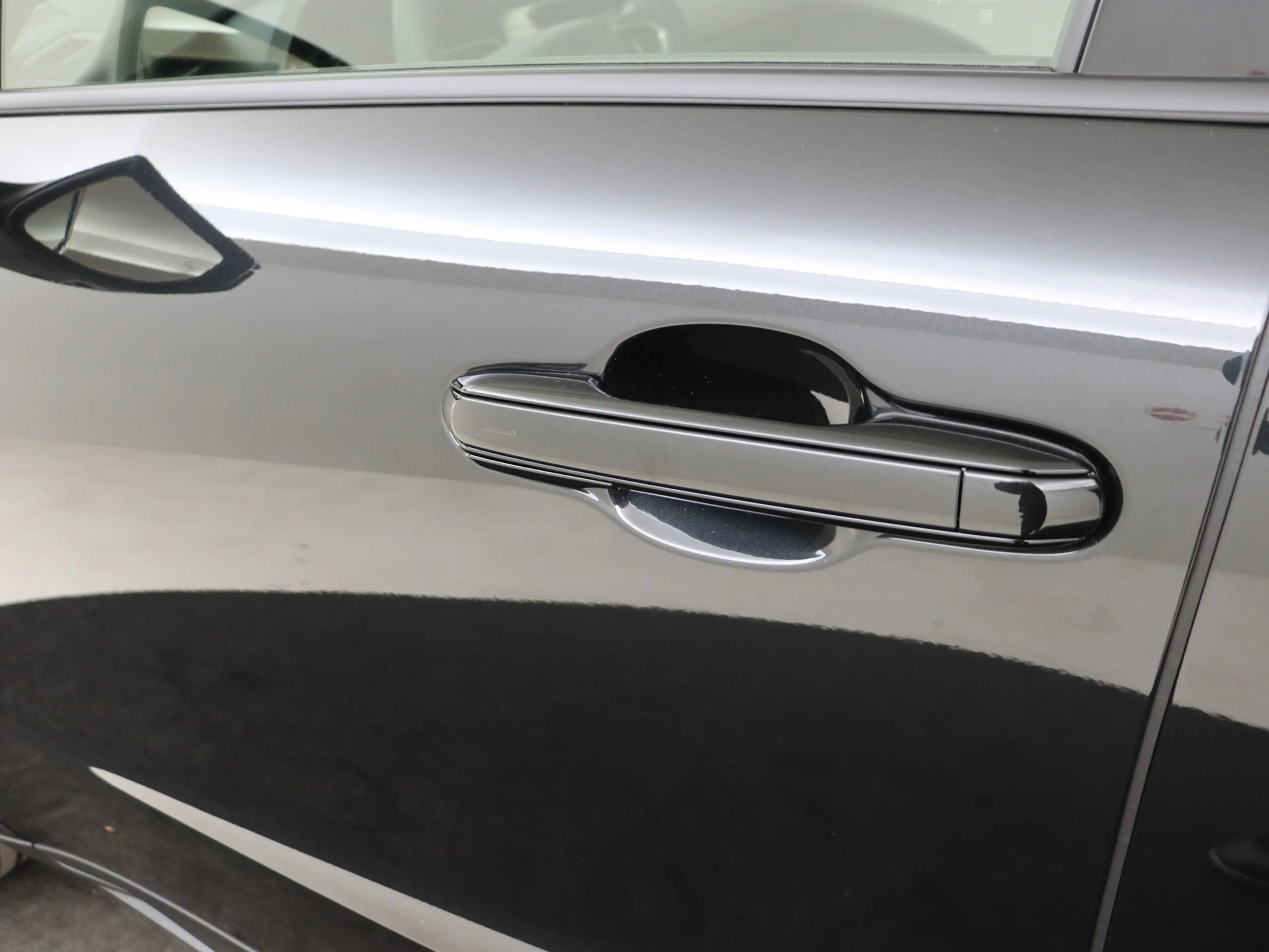 Lexus LBX Elegant 2WD Advanced Pack | 360 Camera | HUD — photo 4