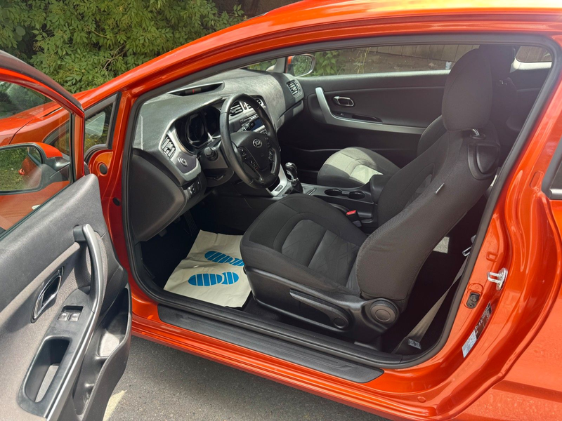 Kia ProCeed / pro_cee'd ProCeed Edition 7 *PDC*SHZ*MFL*8-fach* — photo 9