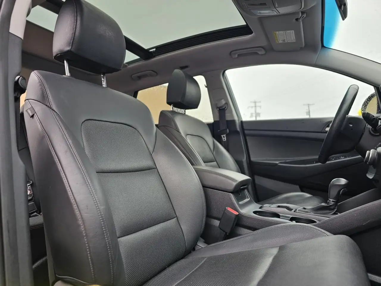 Hyundai TUCSON снимка Hyundai TUCSON