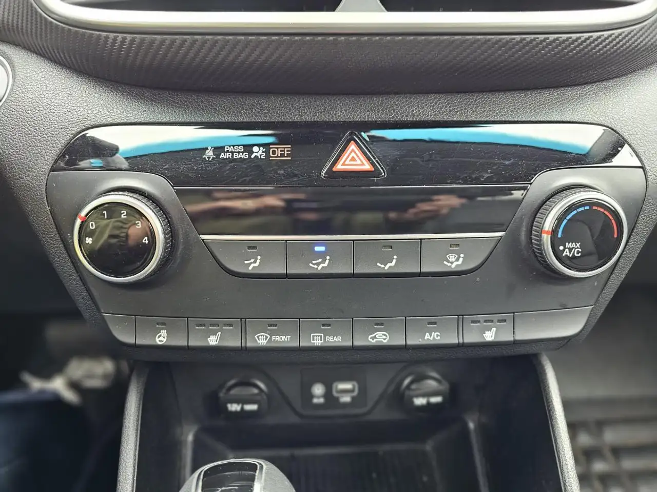 Hyundai TUCSON снимка Hyundai TUCSON