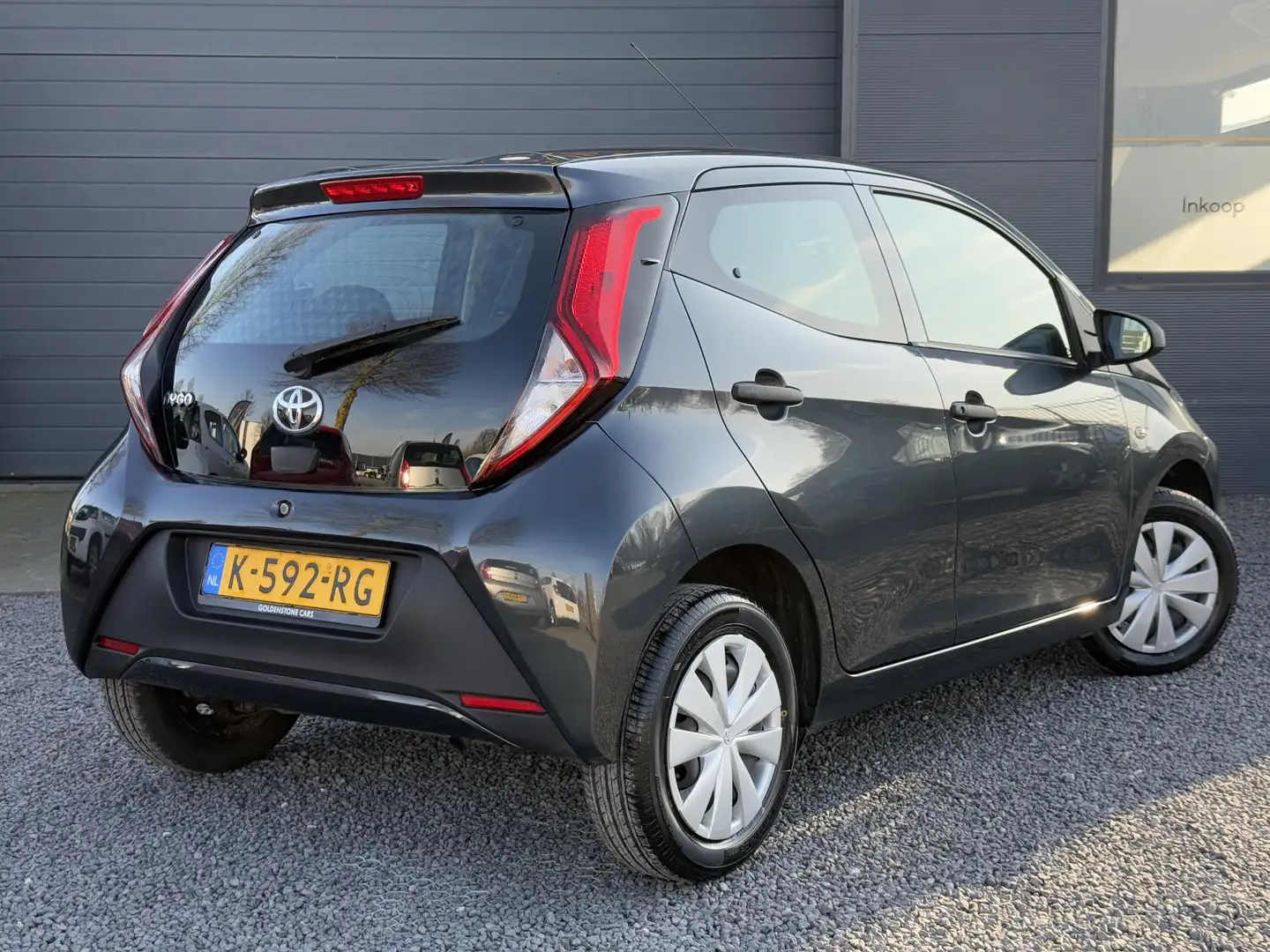 Toyota Aygo 1.0 VVT-i x 2e Eigenaar,Cruise Control,Weinig Km,Z Šedá - 2