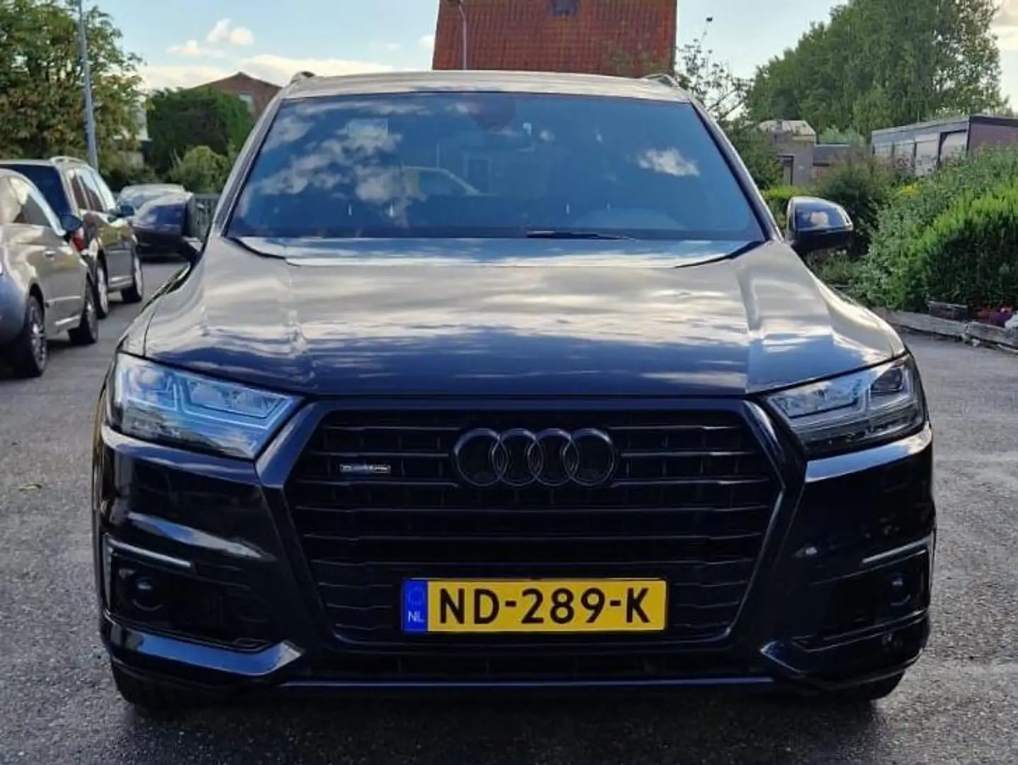 Audi Q7 3.0 TDI e-tr. q. Sp. Zwart - 1