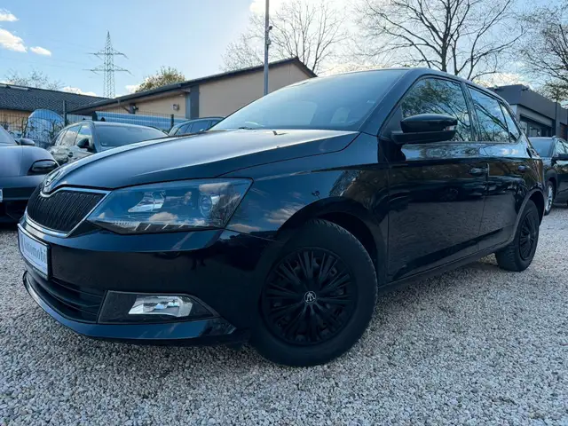 Skoda Fabia main image