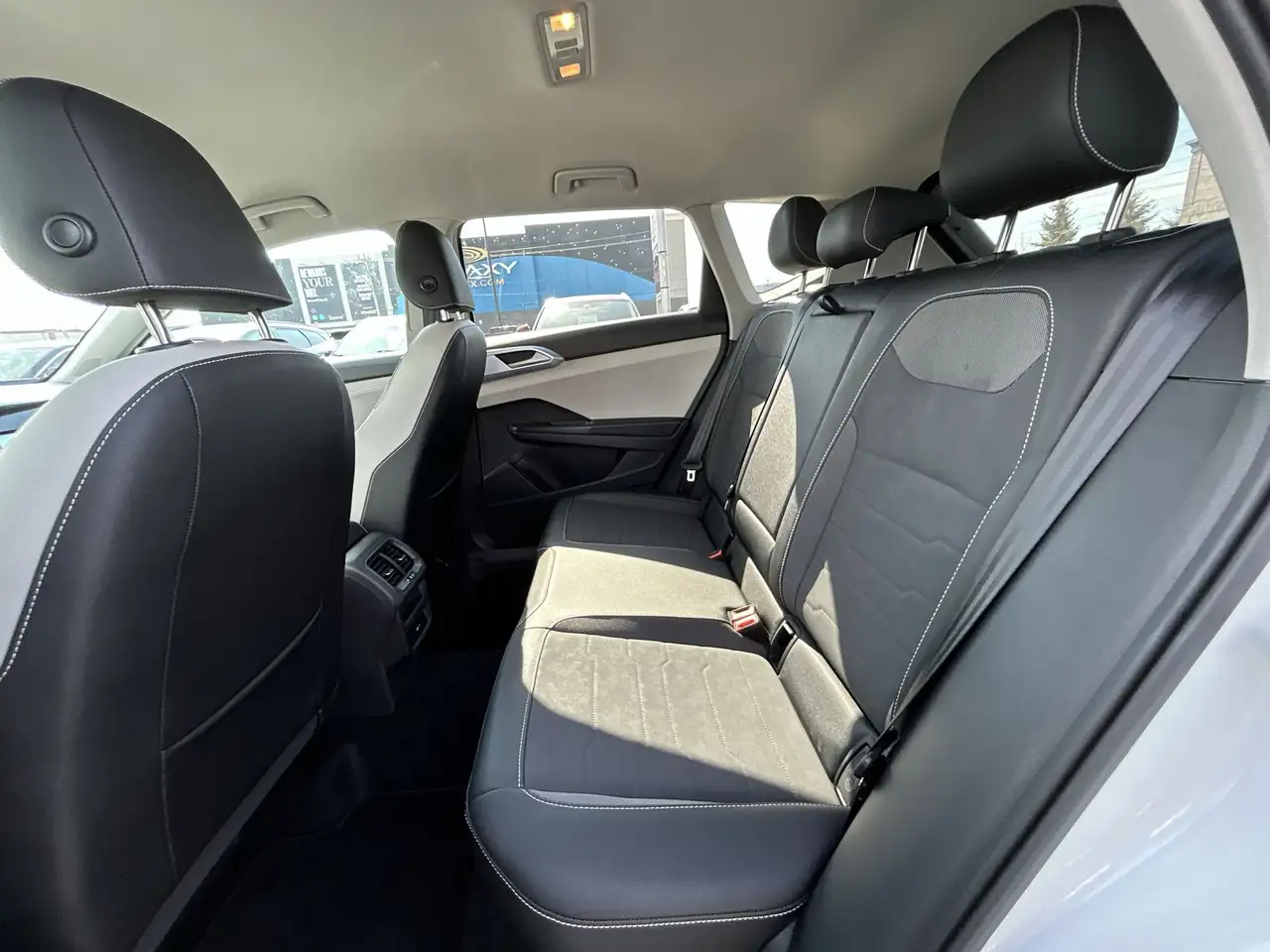 Volkswagen Taos снимка Volkswagen Taos