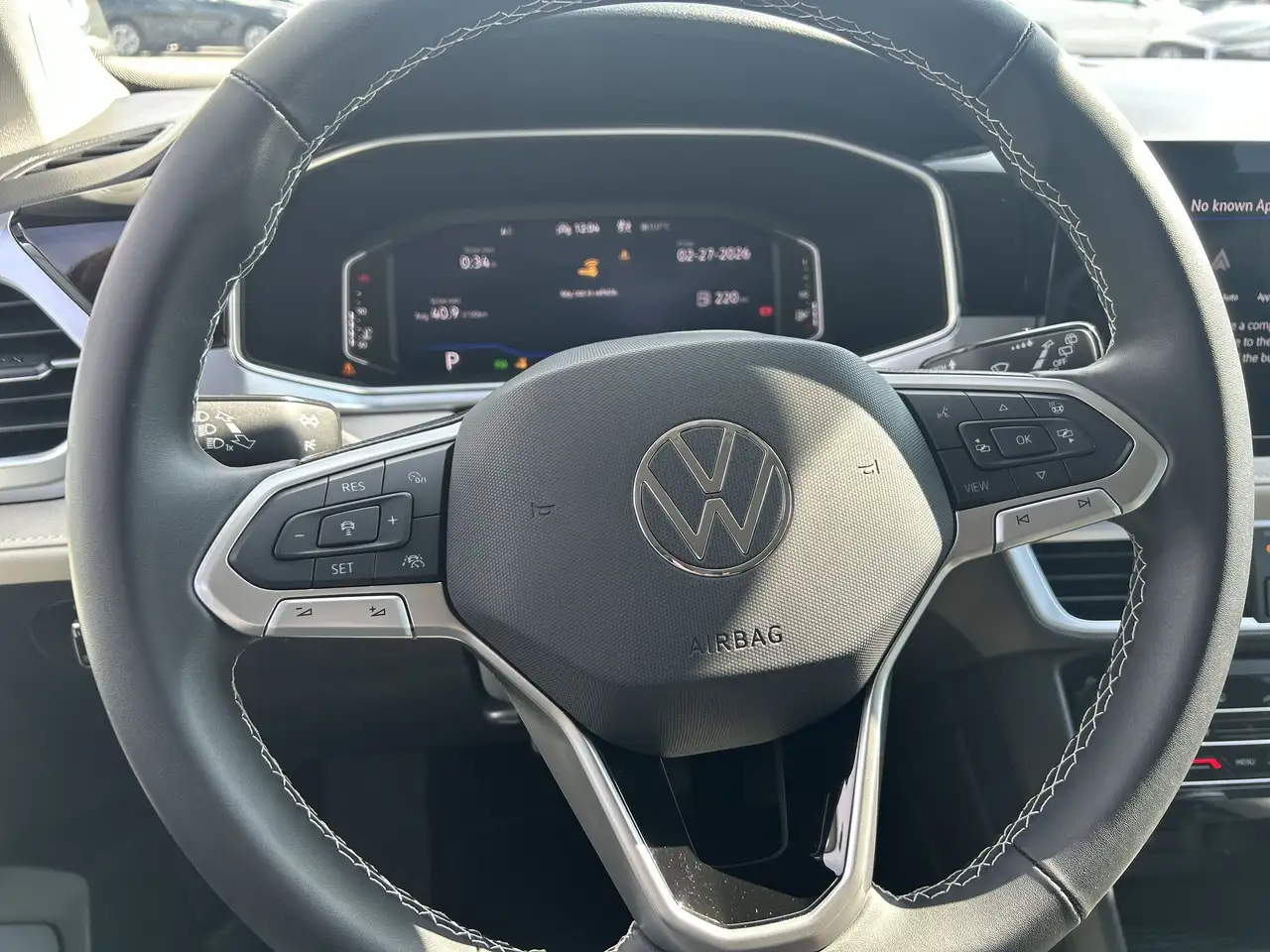 Volkswagen Taos снимка Volkswagen Taos