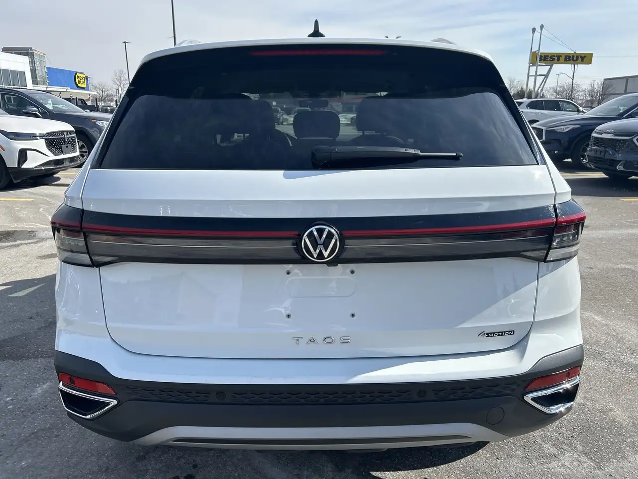 Volkswagen Taos снимка Volkswagen Taos