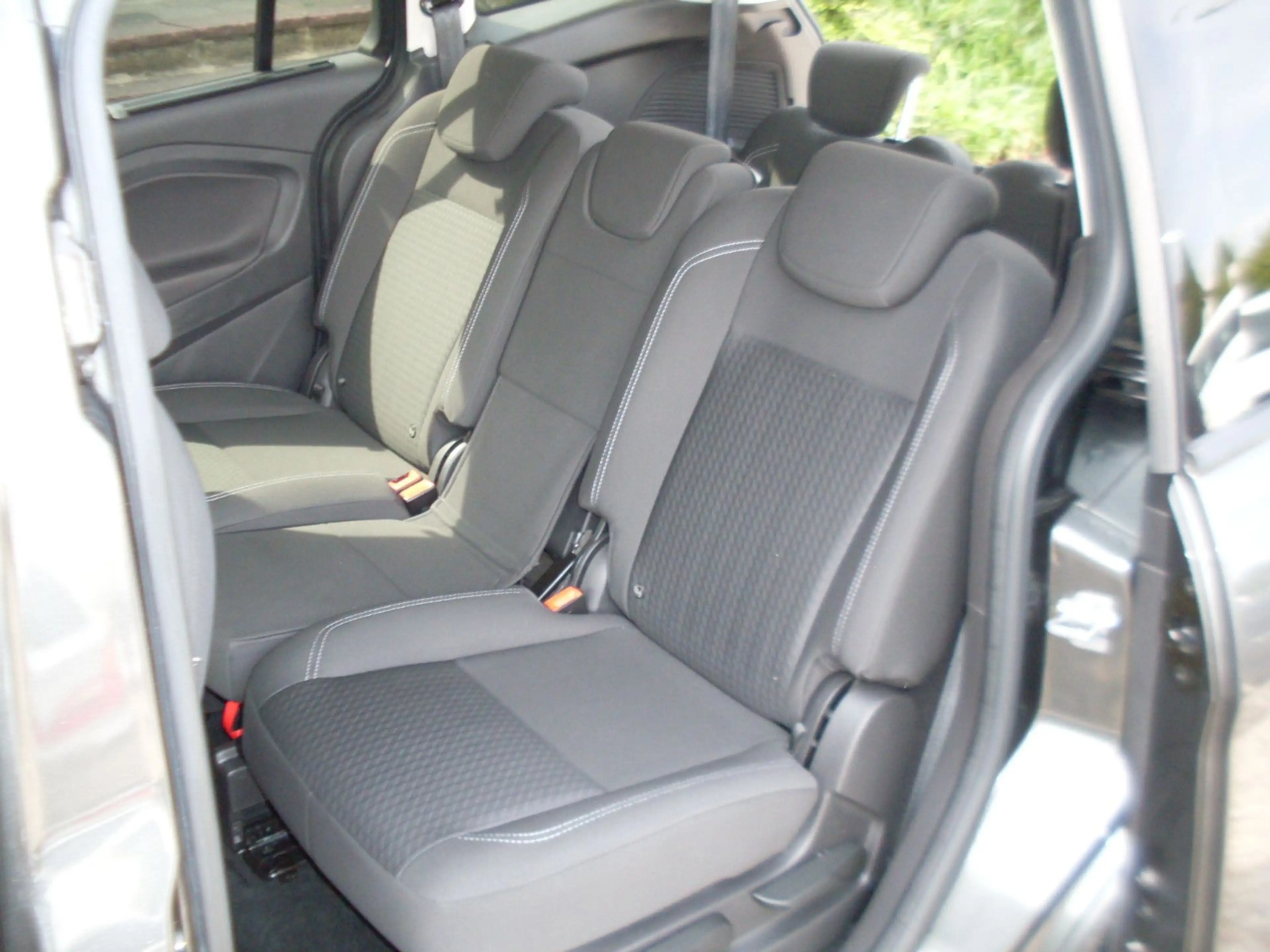 Ford Grand C-Max Grand C-MAX Cool & Connect — photo 7