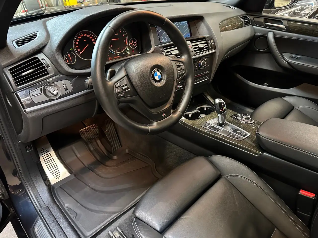 BMW X3 снимка BMW X3