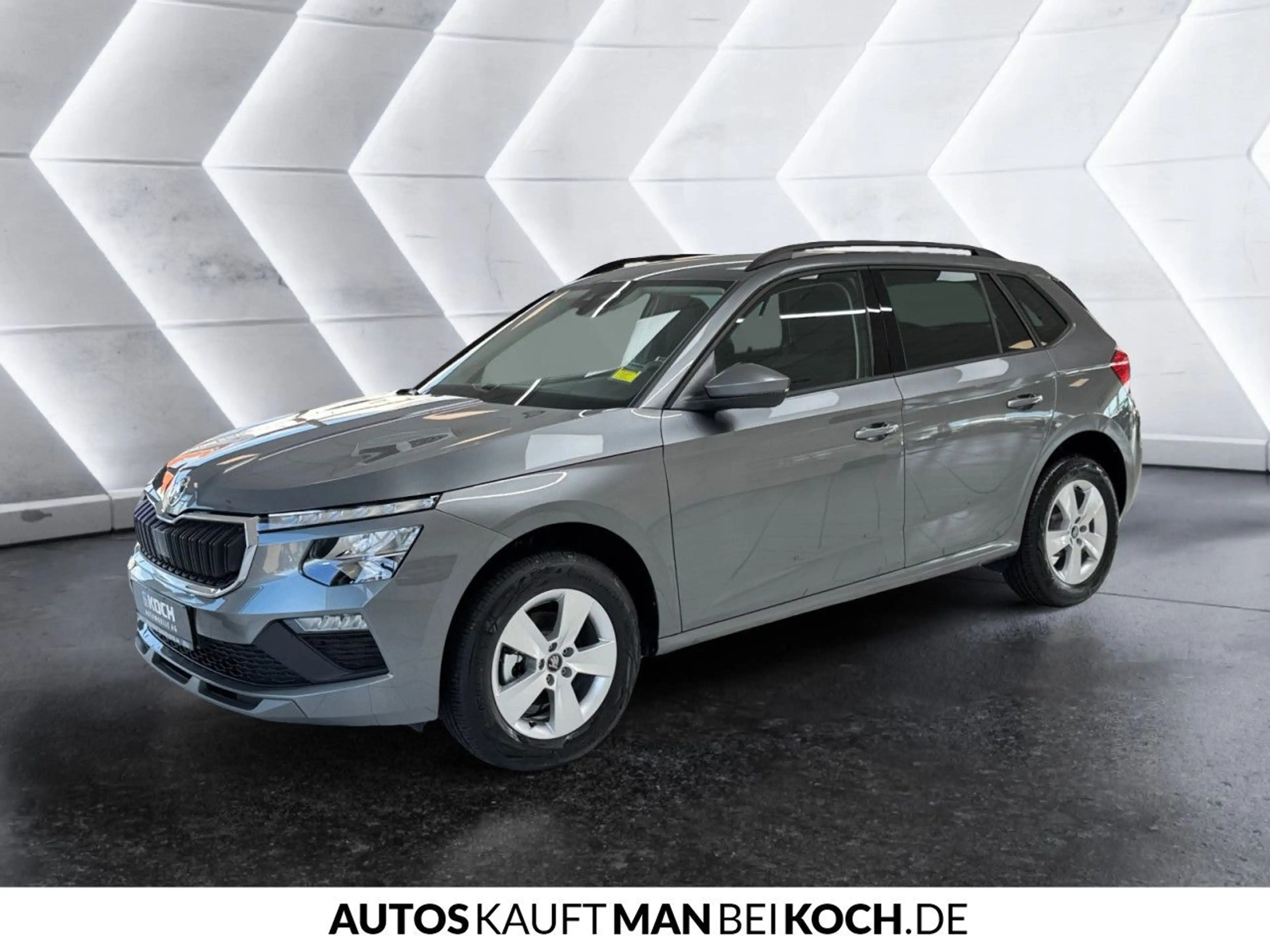 Skoda Kamiq 1.0 TSI DSG Selection Extra LED KAM AHK SHZ — photo 3