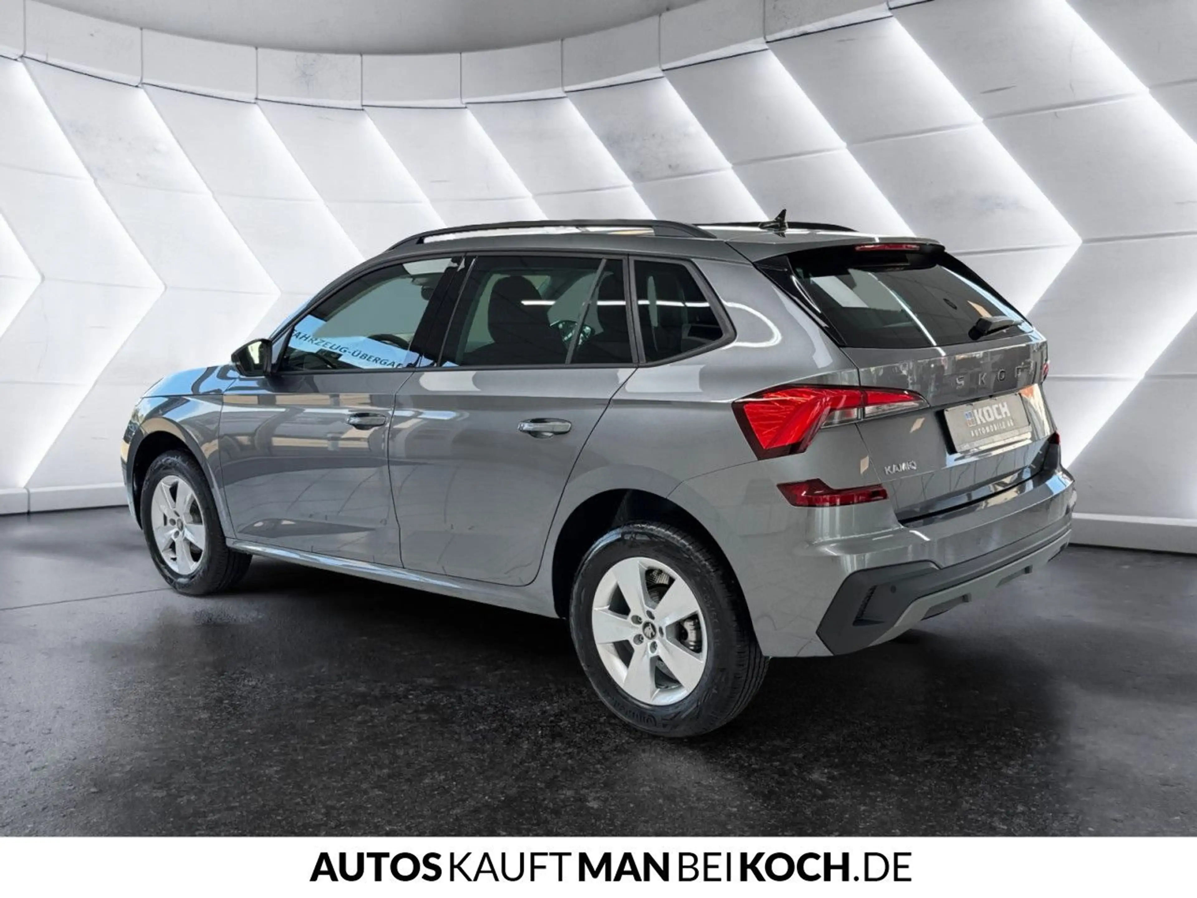 Skoda Kamiq 1.0 TSI DSG Selection Extra LED KAM AHK SHZ — photo 4