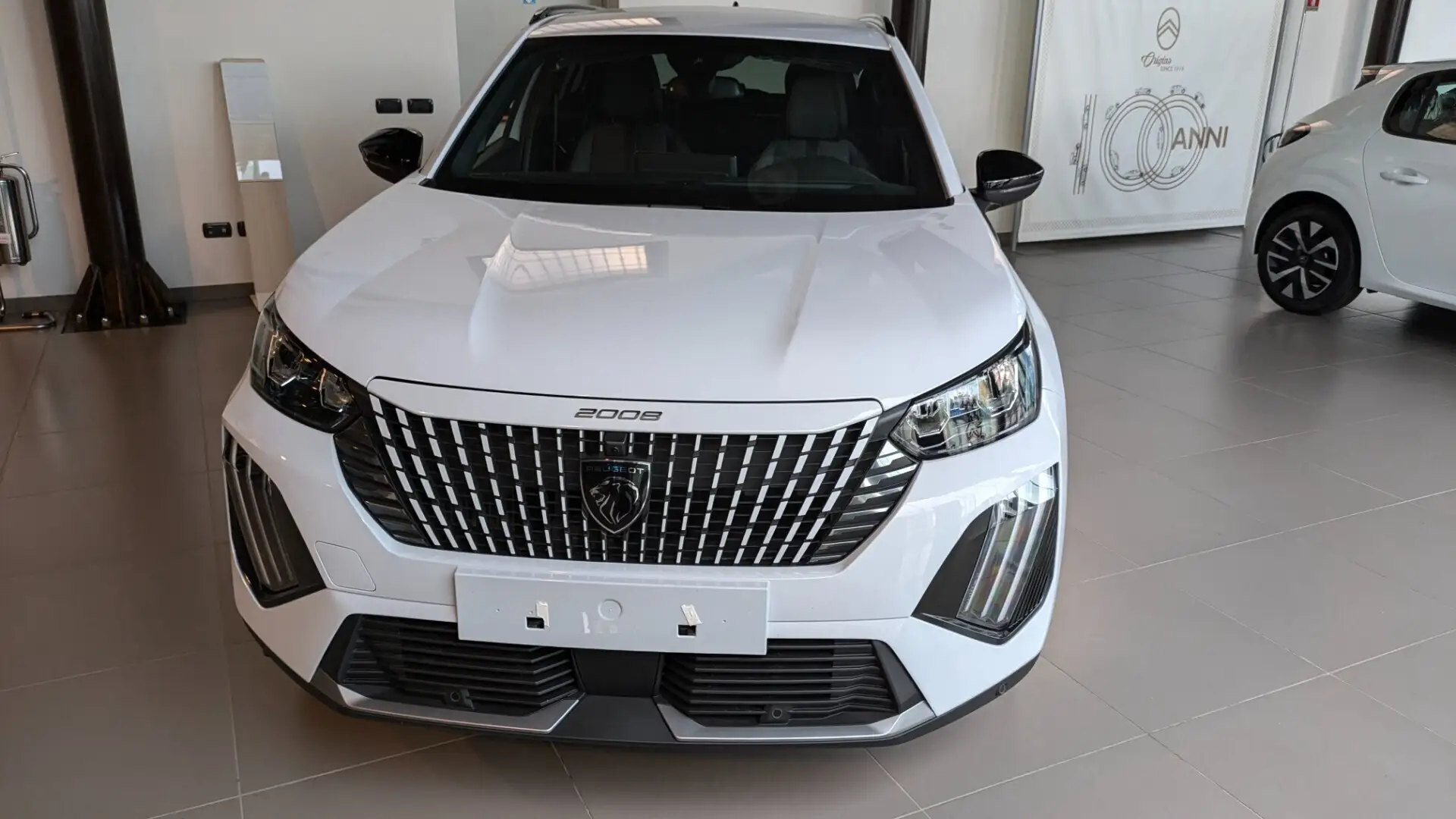Peugeot 2008 100 S&S Allure Grigio - 2