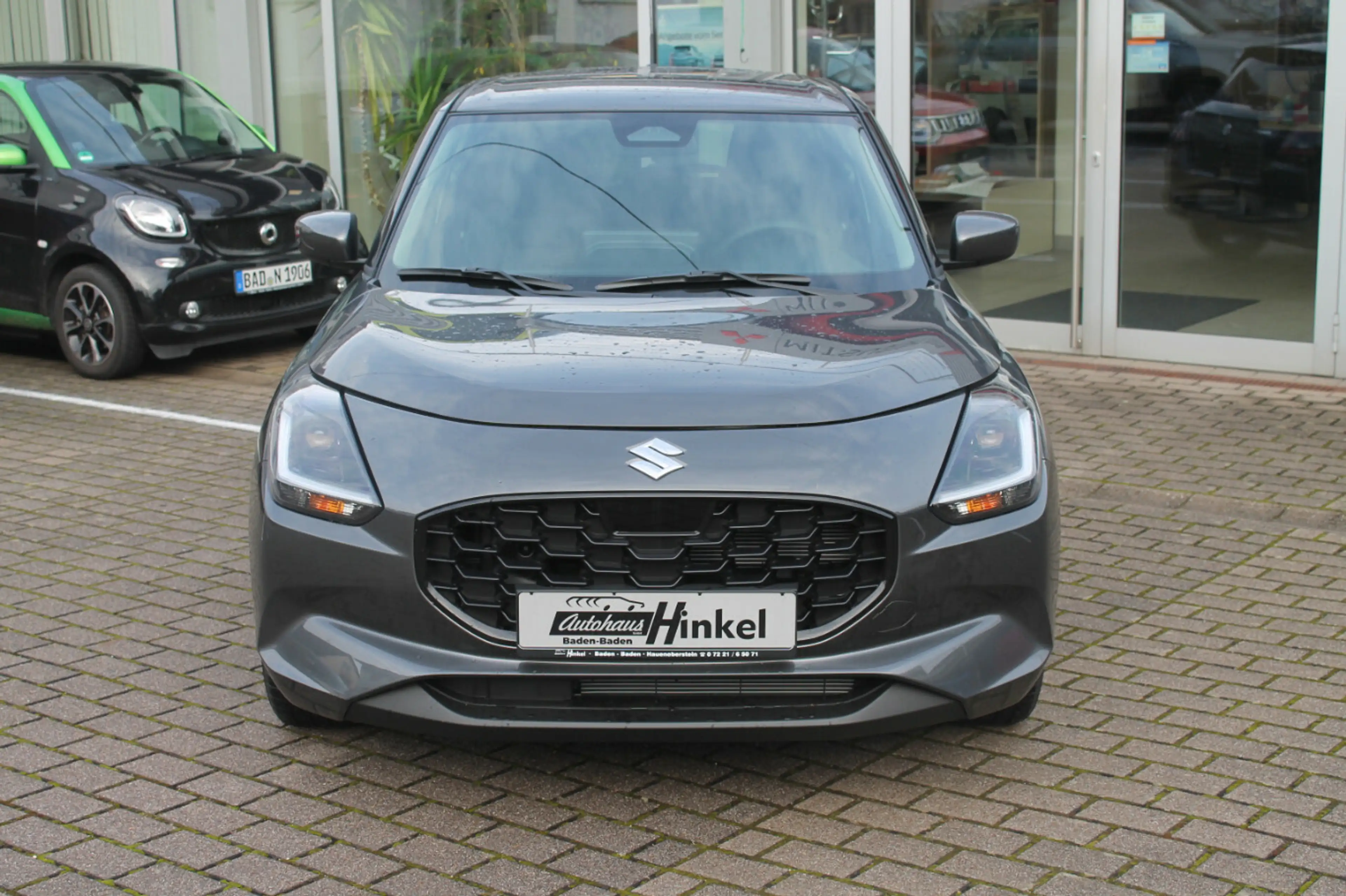 Suzuki Swift 1.2 Comfort Hybrid — photo 2