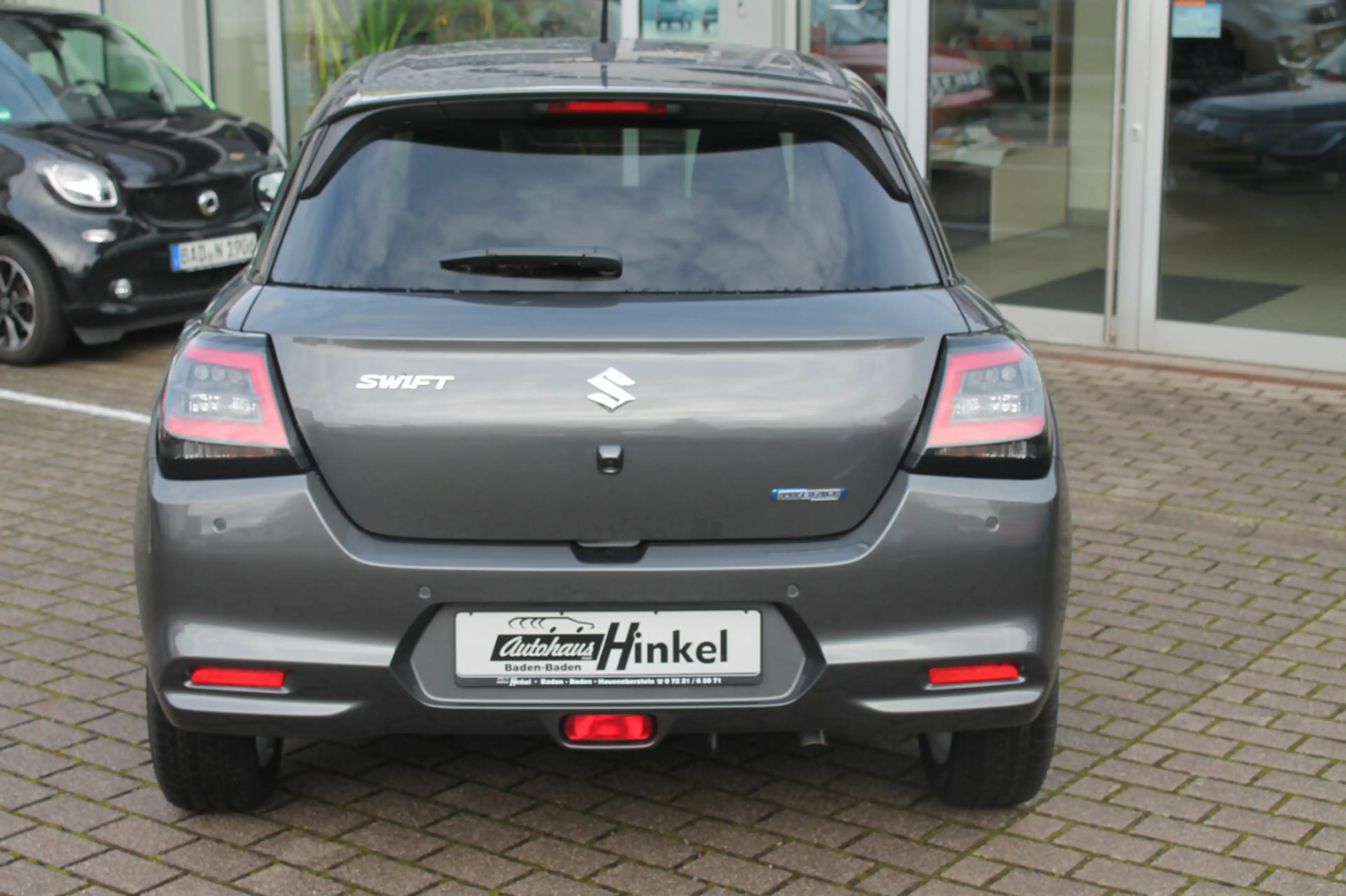 Suzuki Swift 1.2 Comfort Hybrid — photo 3