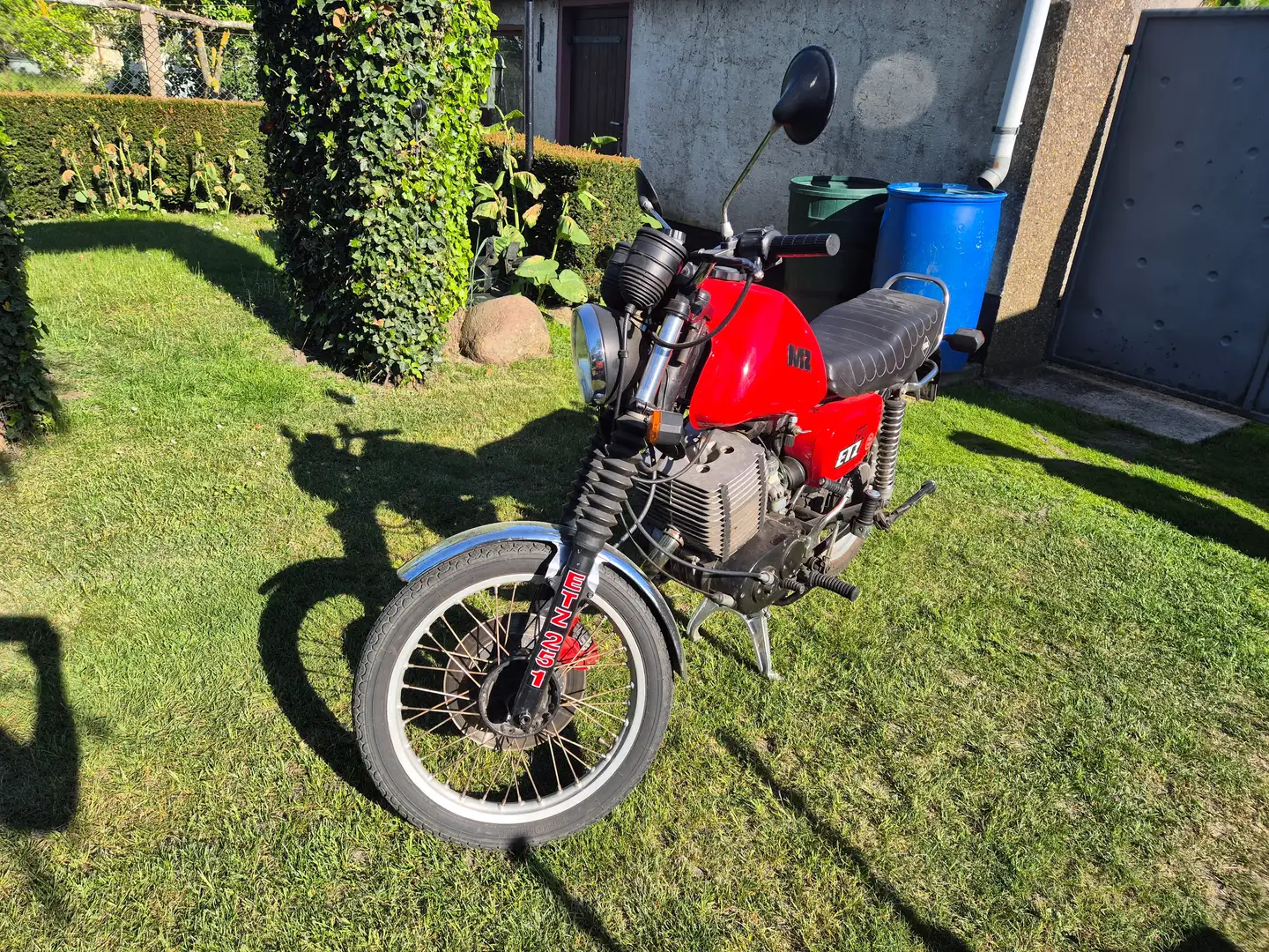 MZ ETZ 251 Rot - 1