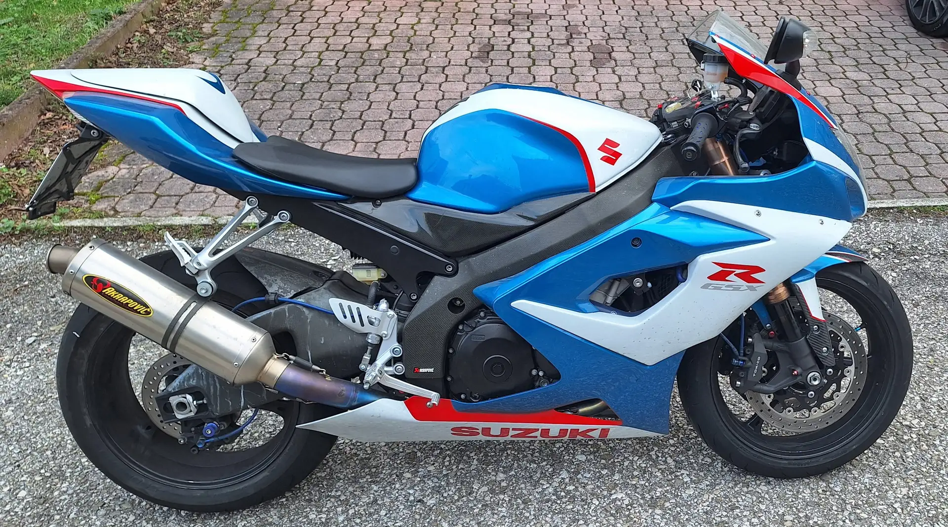 Suzuki GSX-R 1000 k5 - 2