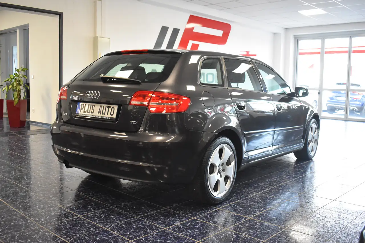 2012 Audi A3 2.0 TDI Attraction Aut Klimaautom, photograph 4