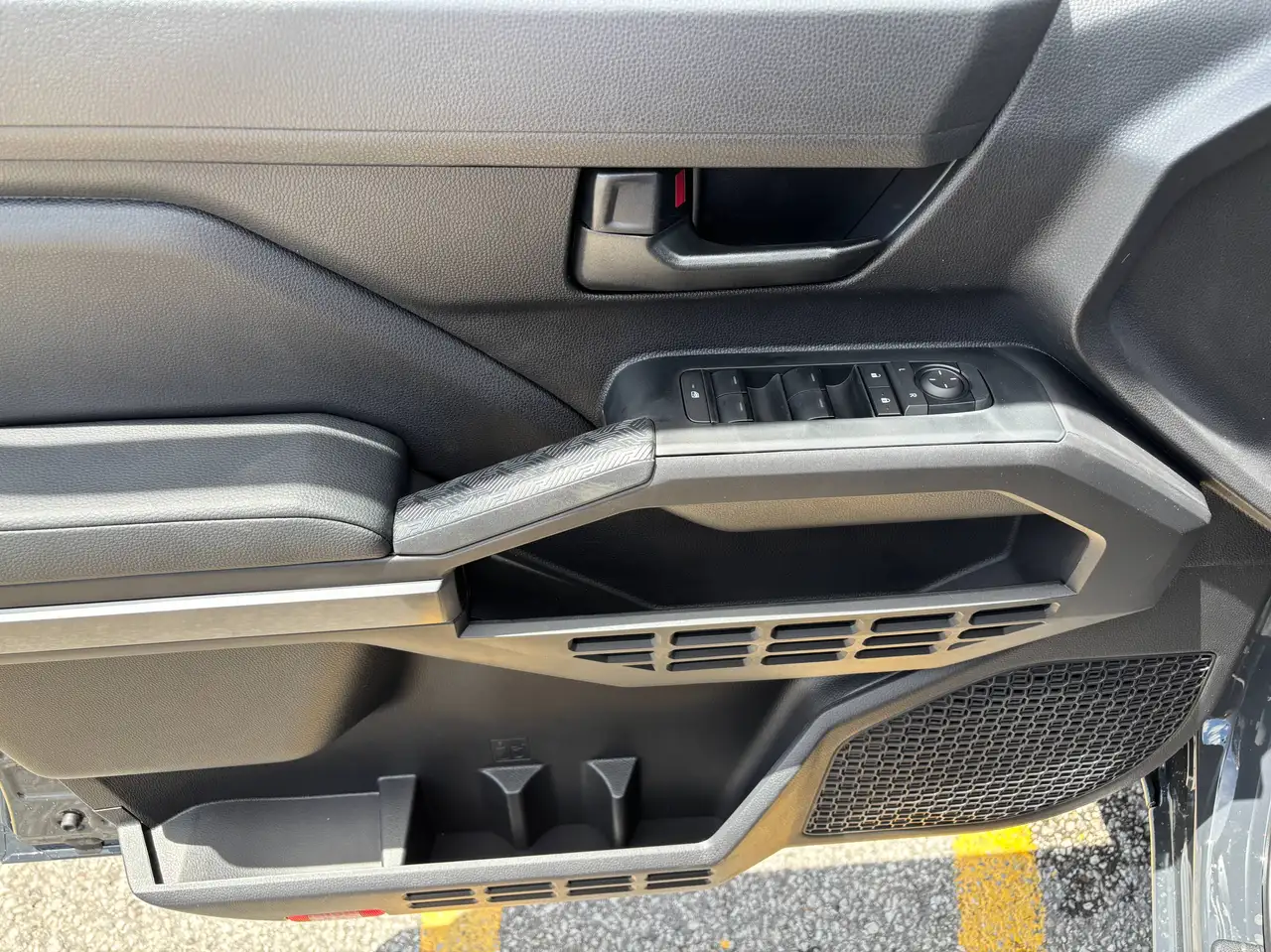 Toyota Tacoma снимка Toyota Tacoma